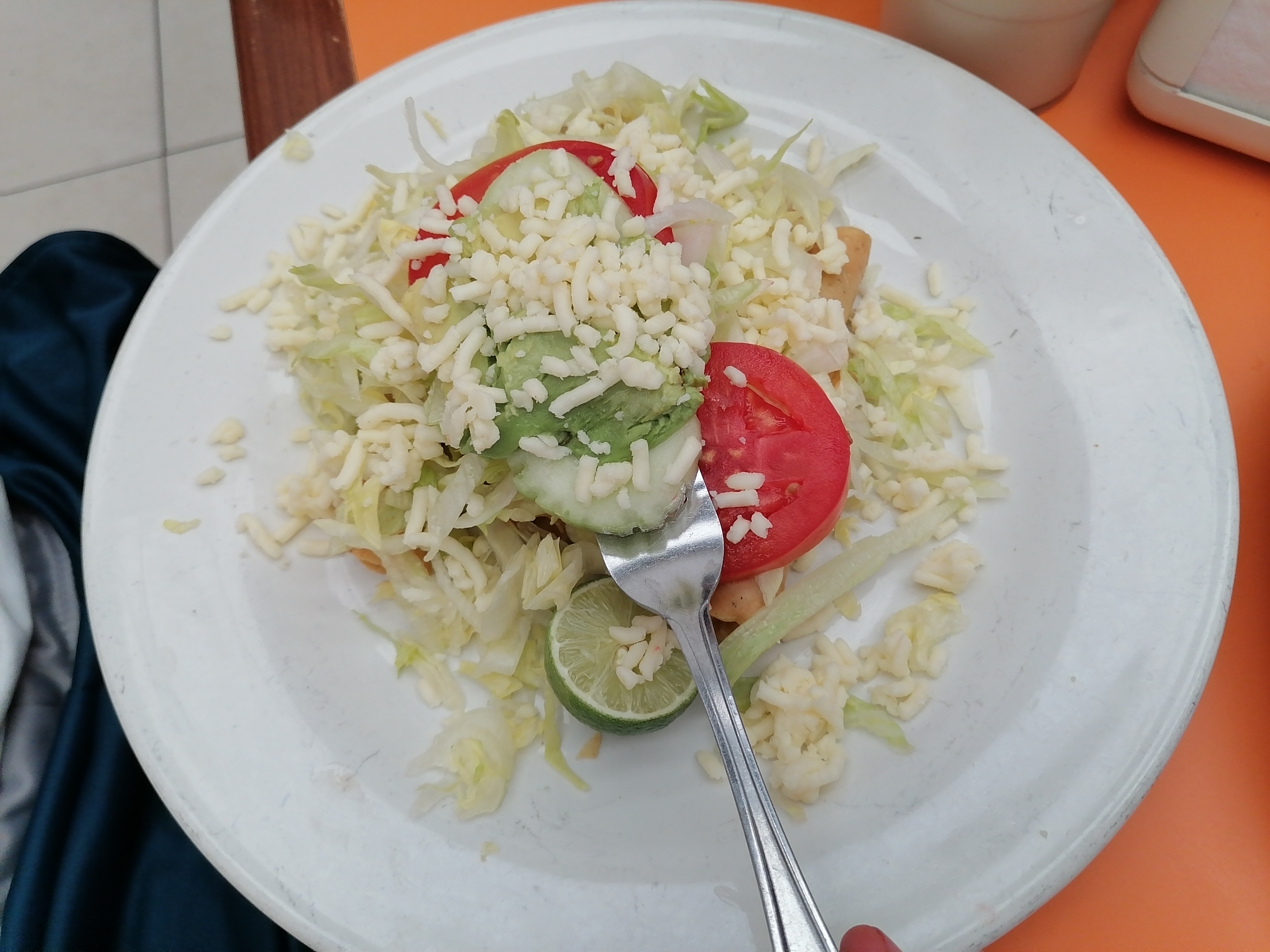 LA UNIVERSAL image 2