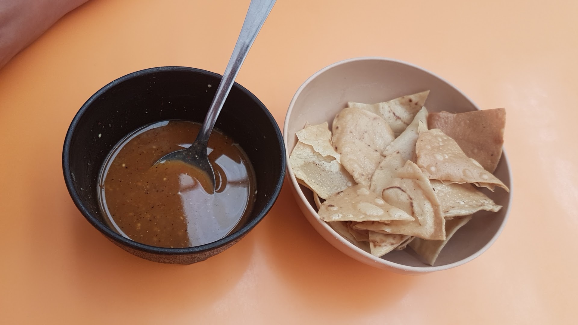 LA UNIVERSAL image 6