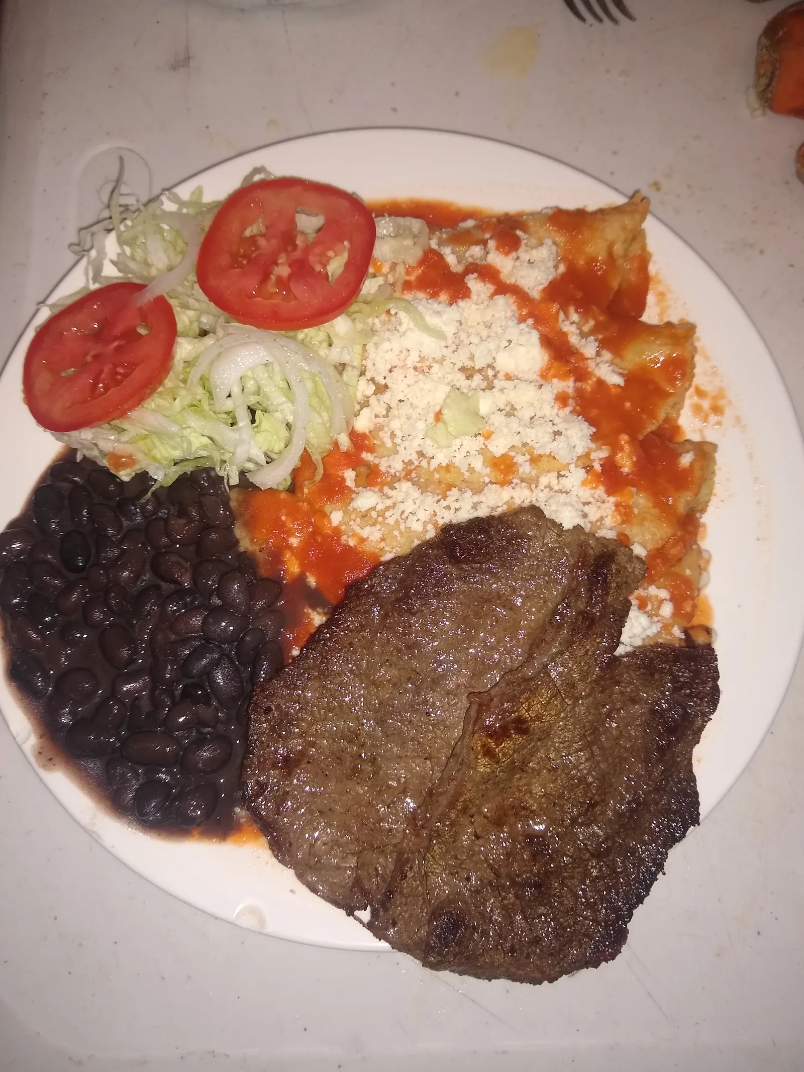 Comedor Lolita image 3