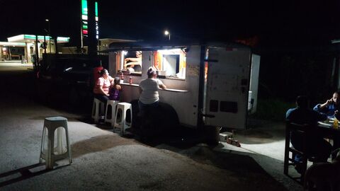 Tacos el Muñeco image 1