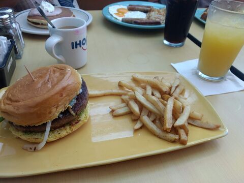 IHOP image 2