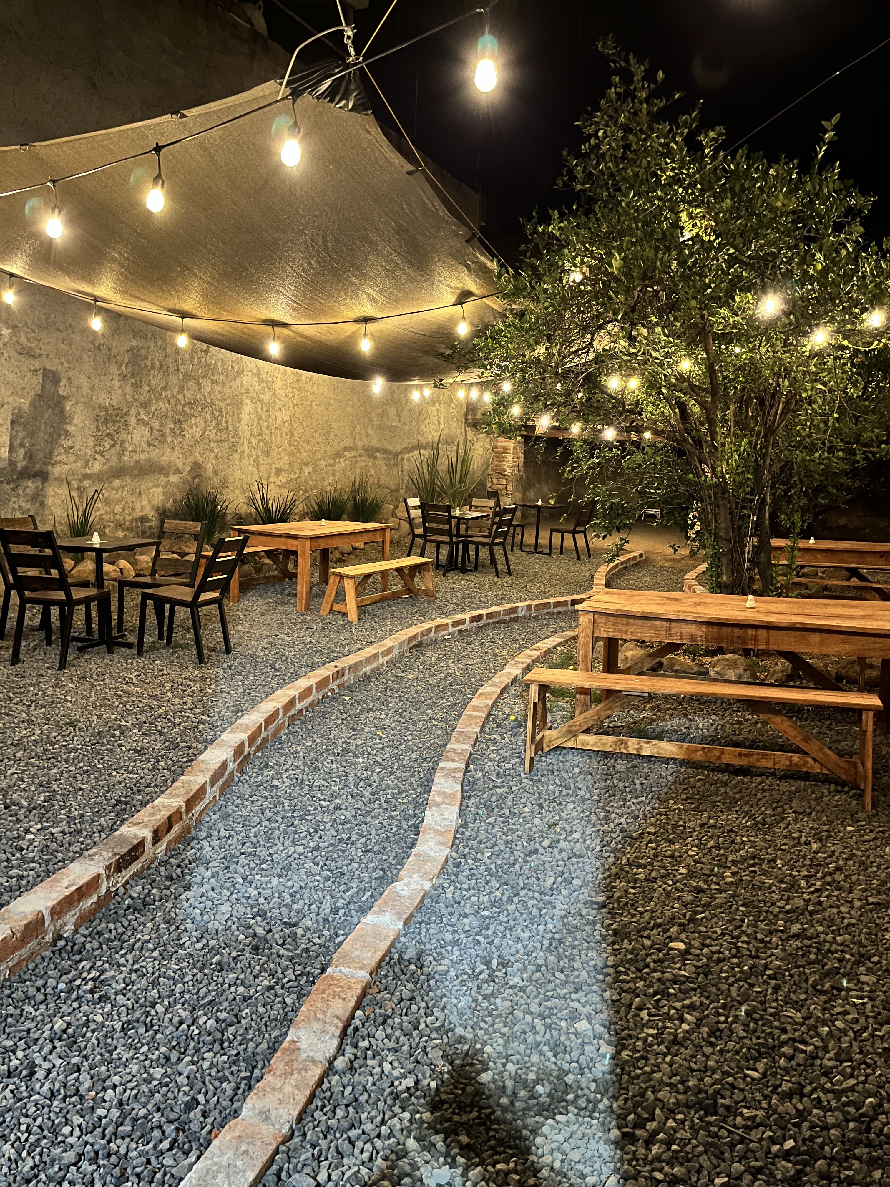 Sunrise “Lunch & Wings” image 6