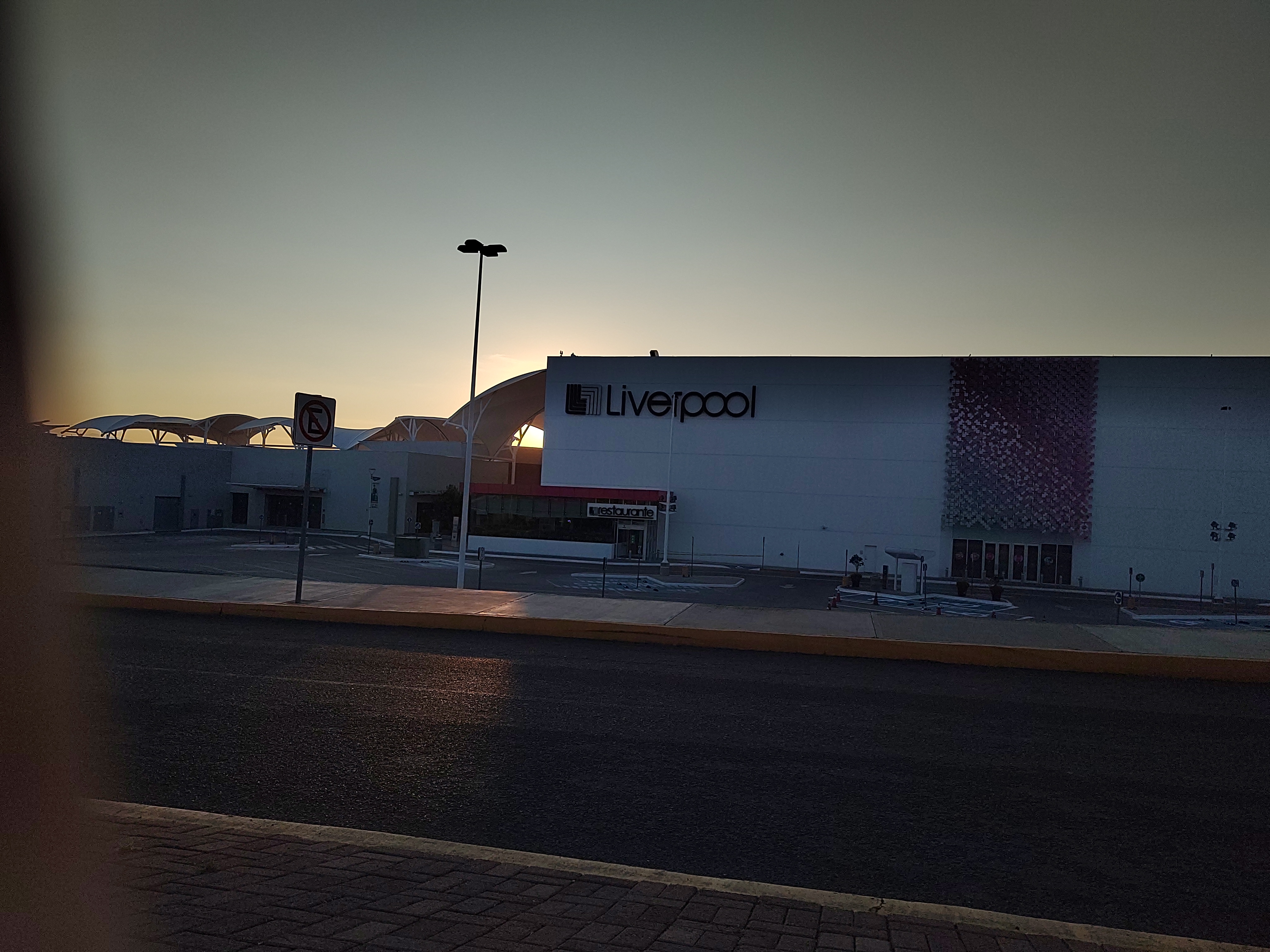 Restaurante Liverpool image 5