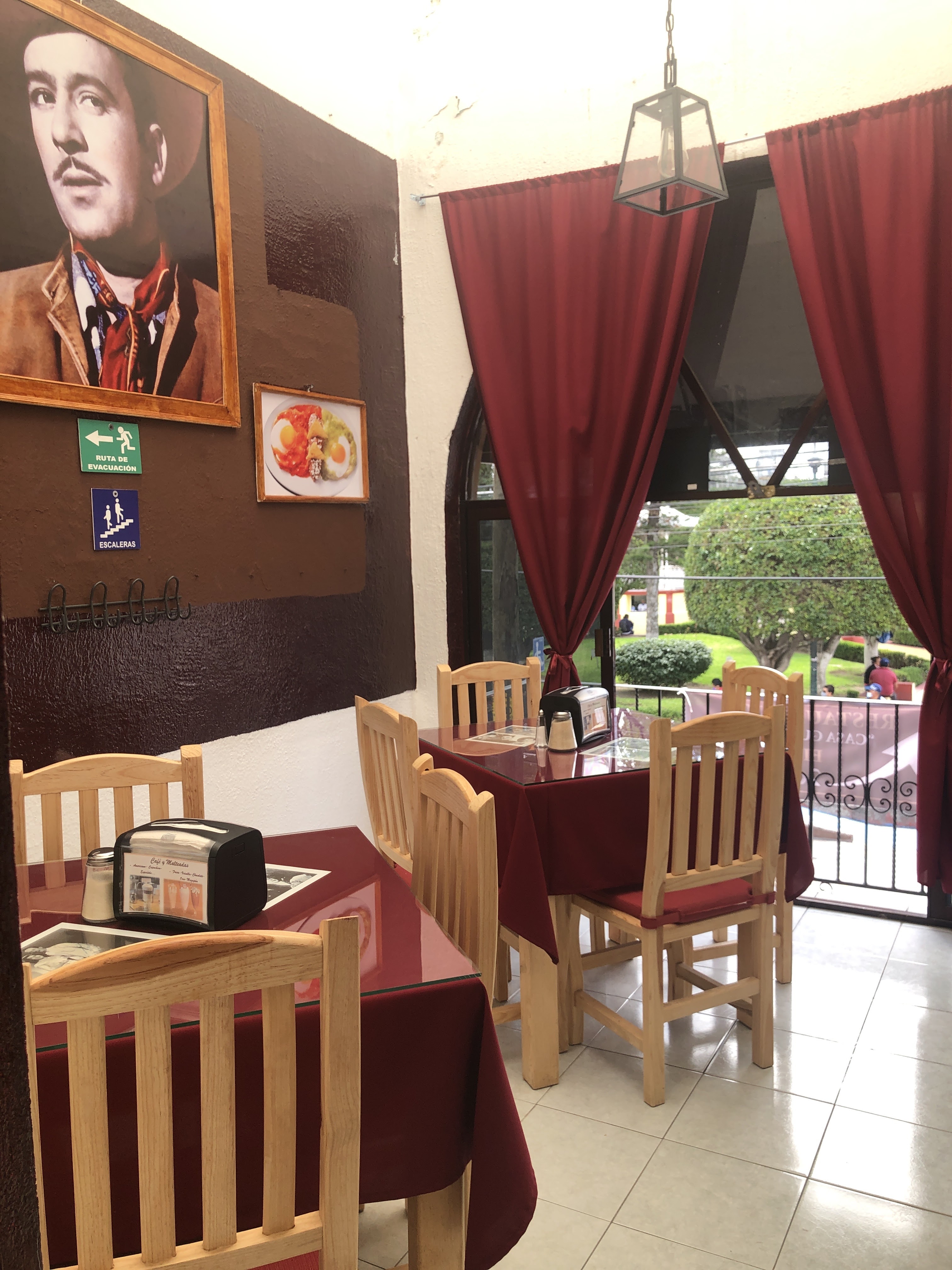 Casa Guzmán Restaurant image 7