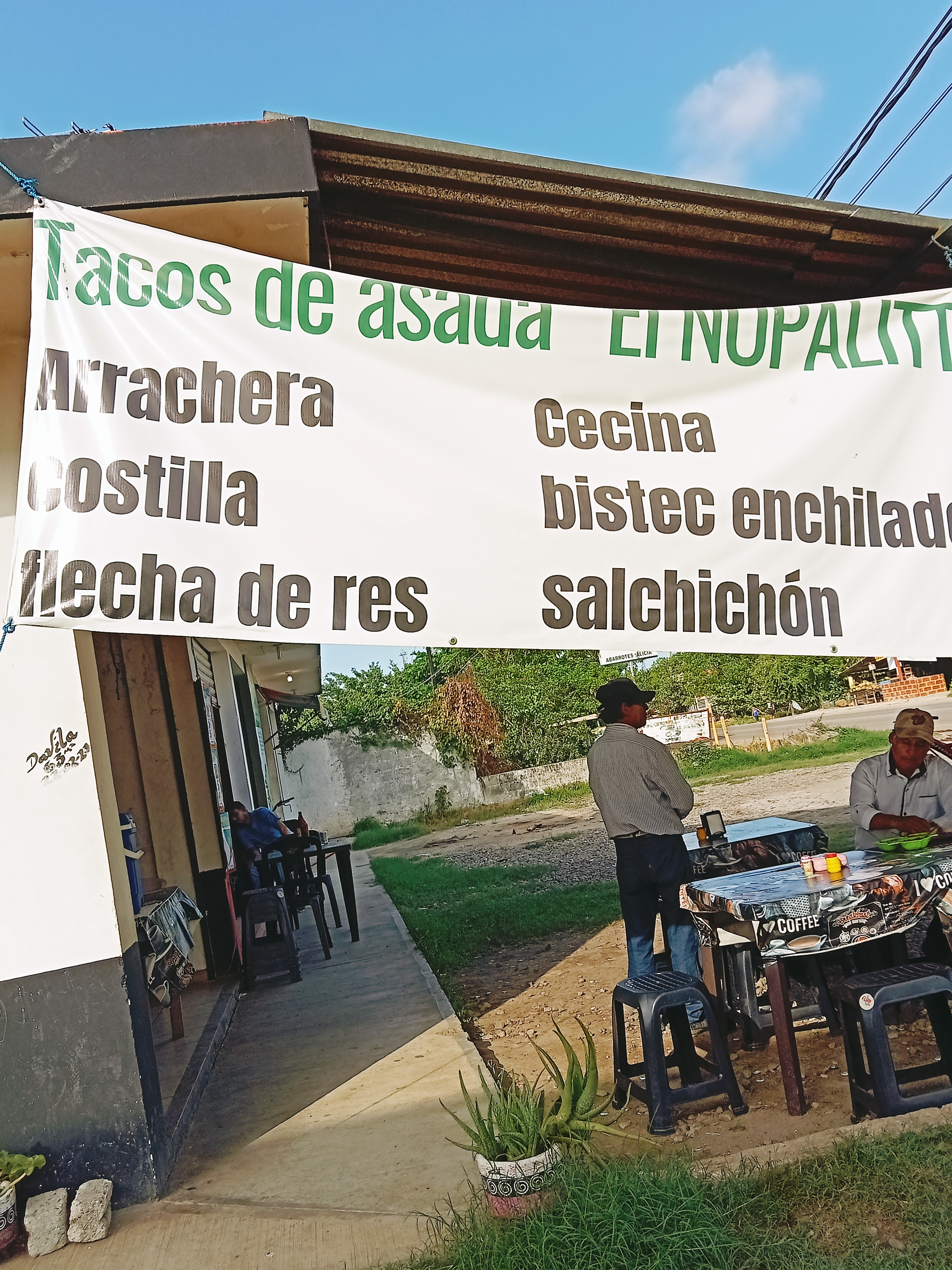 Taquería El Nopalitto image 1