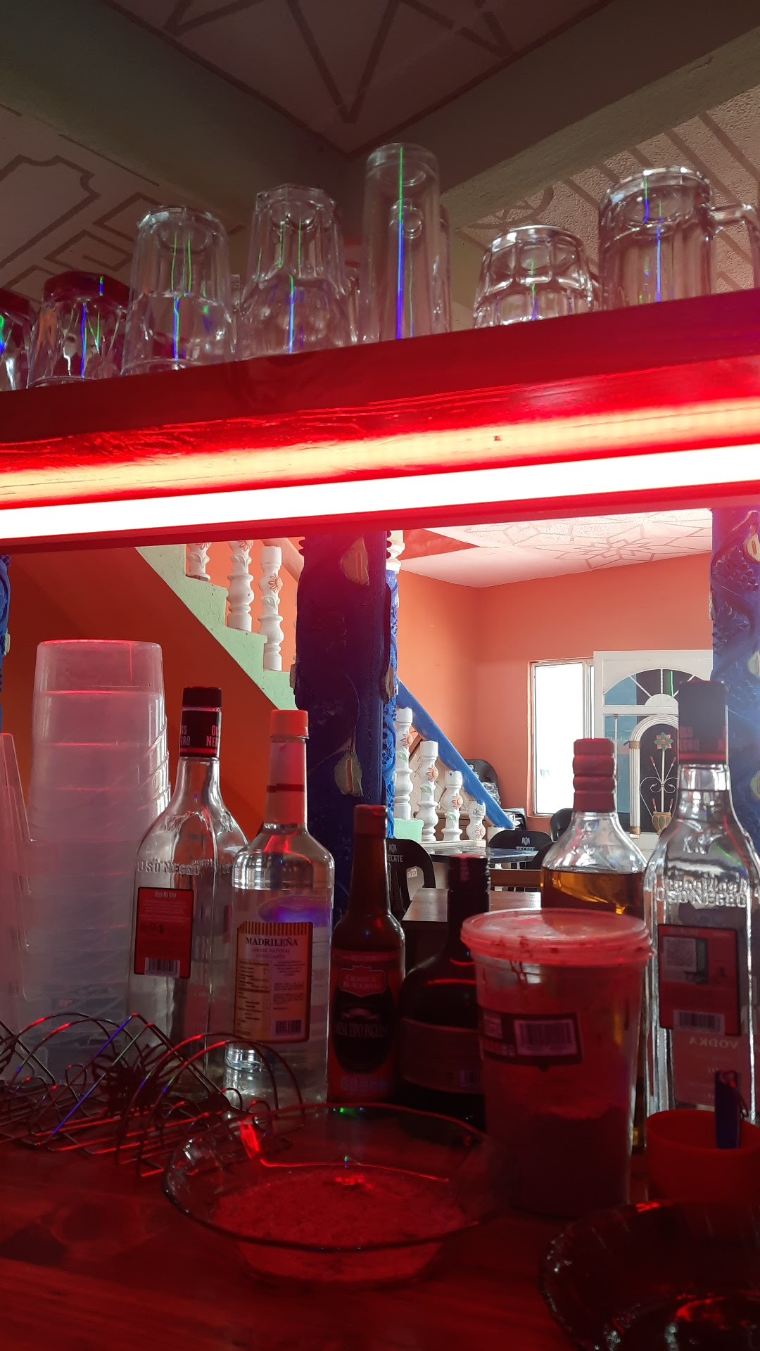 Mala vida restaurante image 10