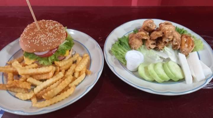 Yuli's Pizza image 5