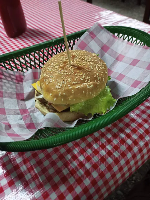 Jordy’s burguers image 7