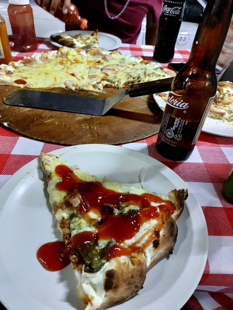 Pizzas peña image 6