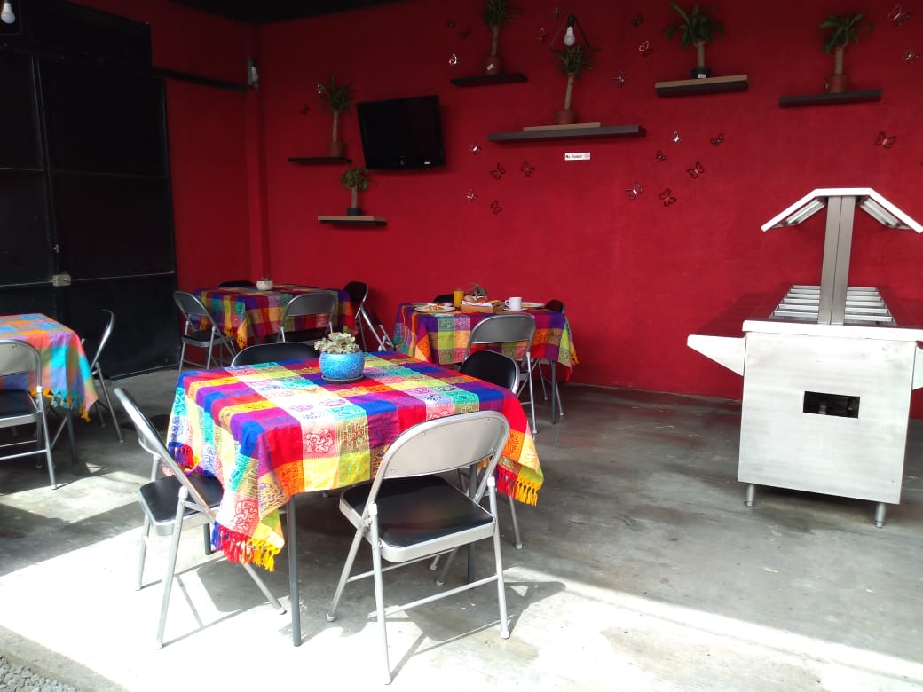 Las Mariposas image 7