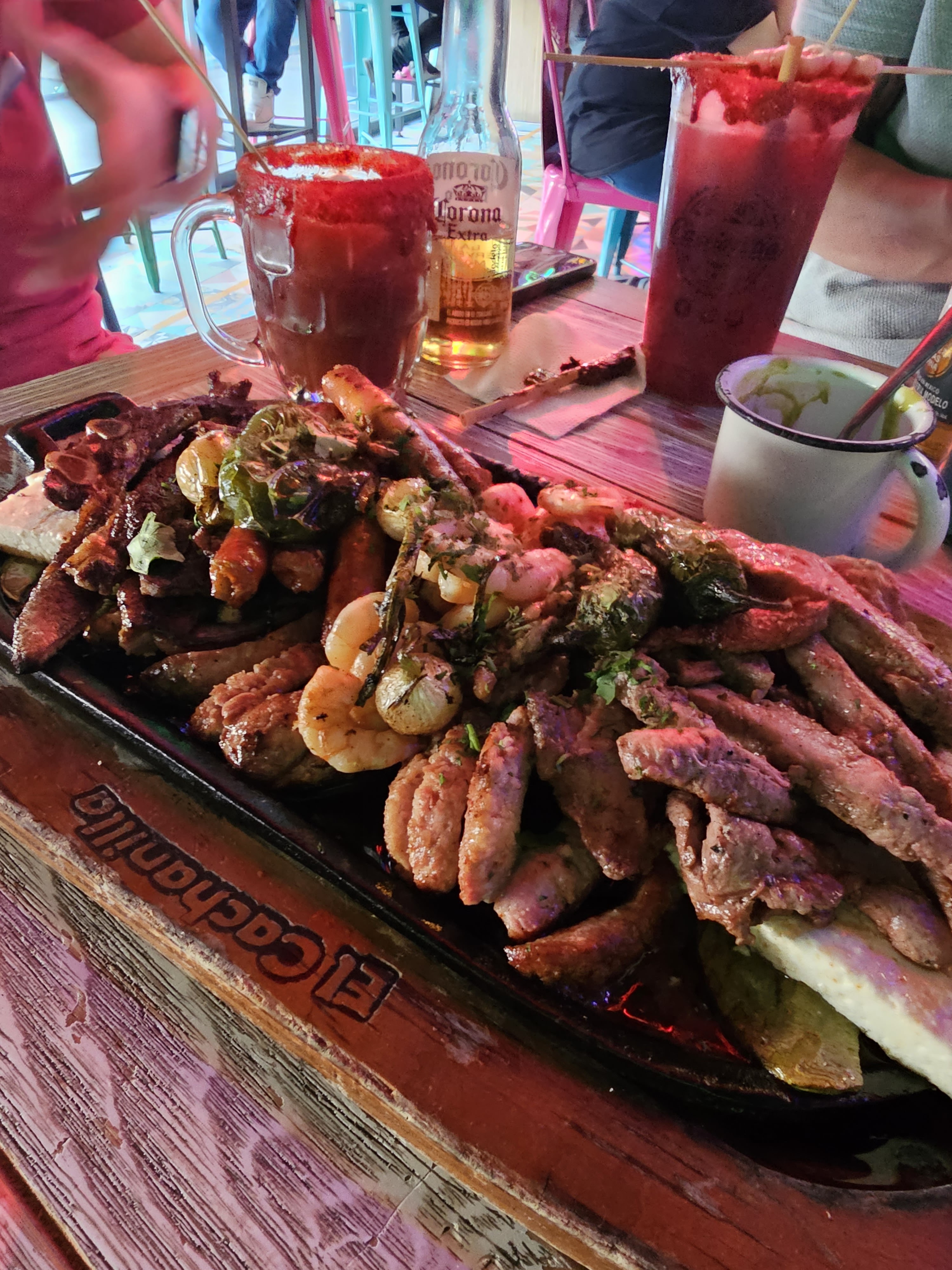 El Cachanilla JURIQUILLA image 8