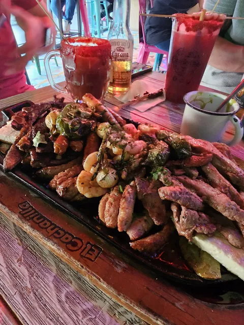 El Cachanilla JURIQUILLA image 8
