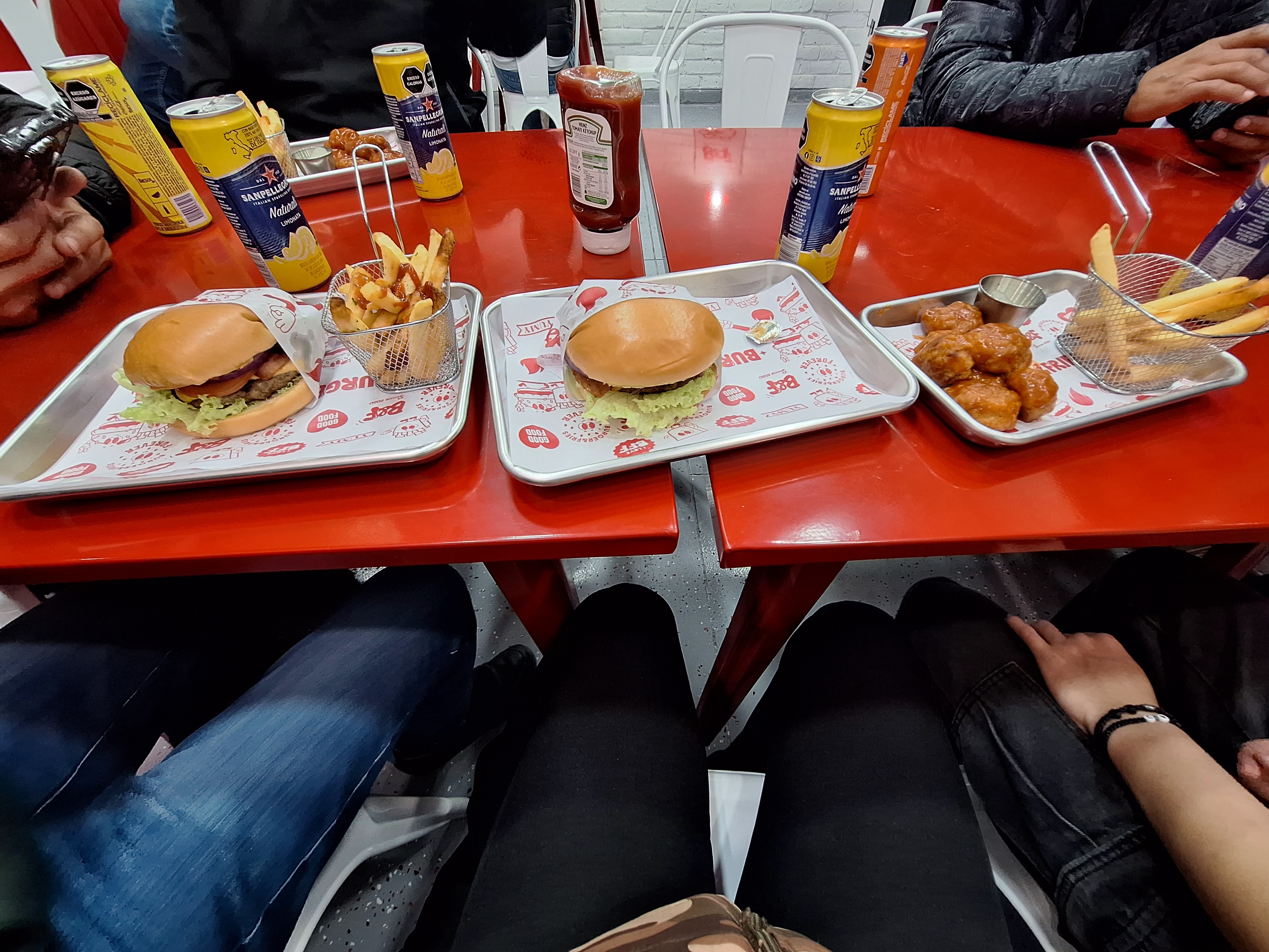 Burger Fries Forever (juriquilla) image 2