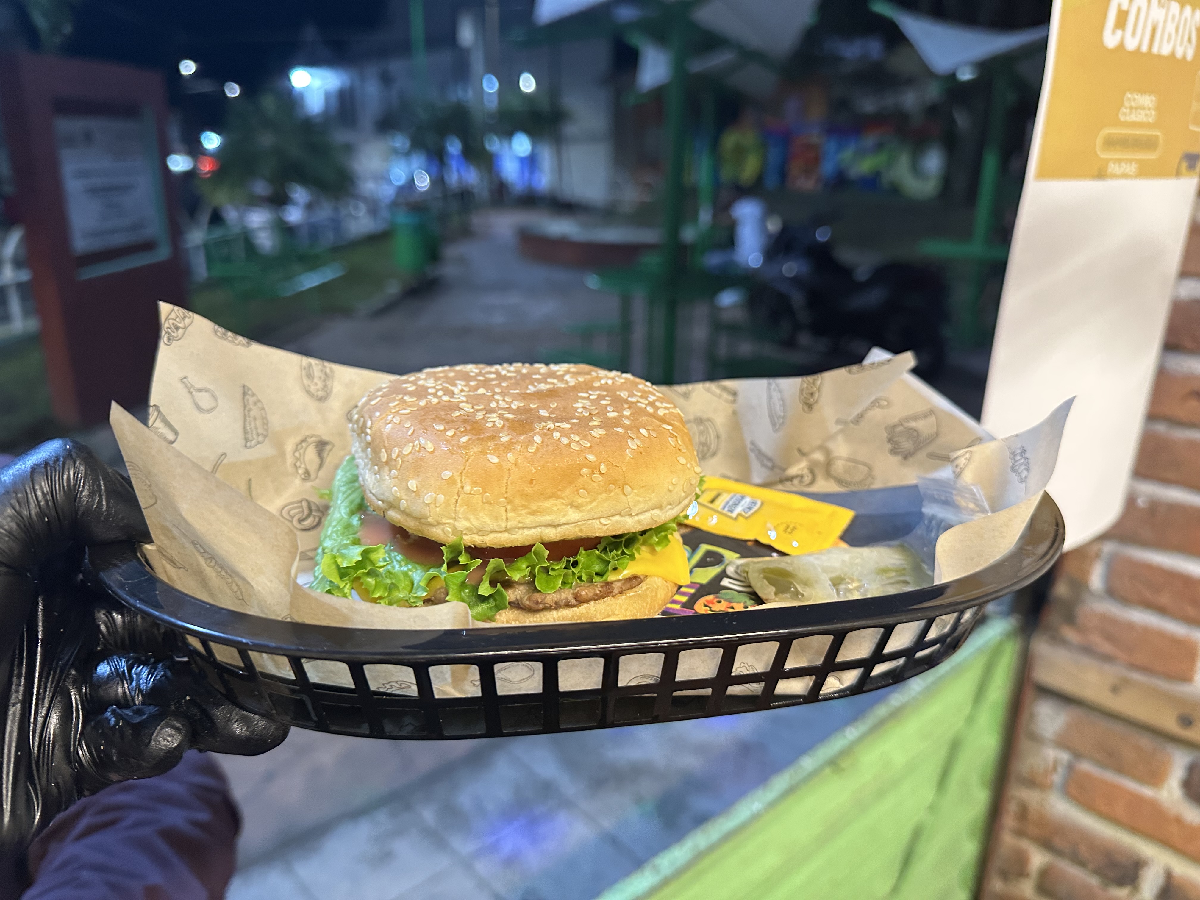 Las hamburguesas del parque image 1