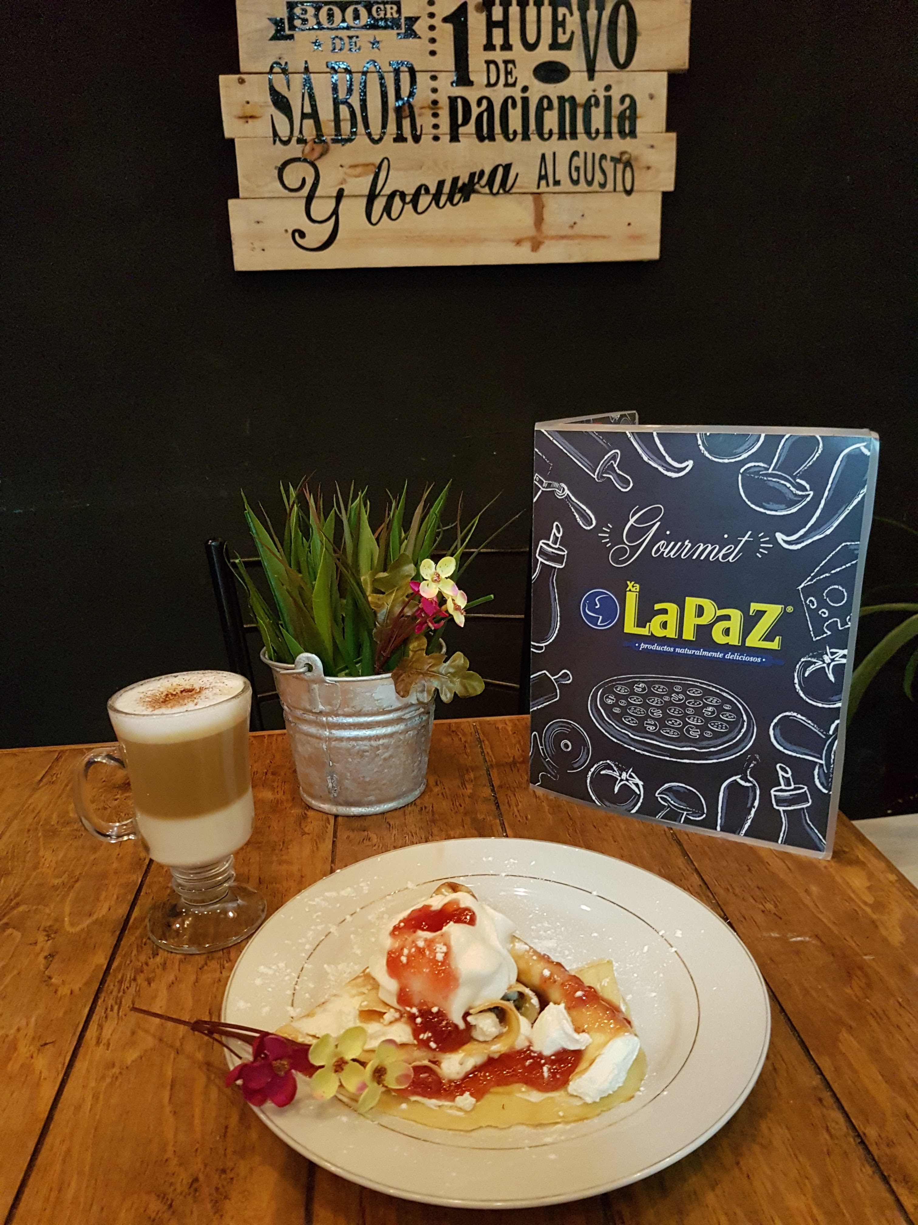 La Paz Gourmet image 4