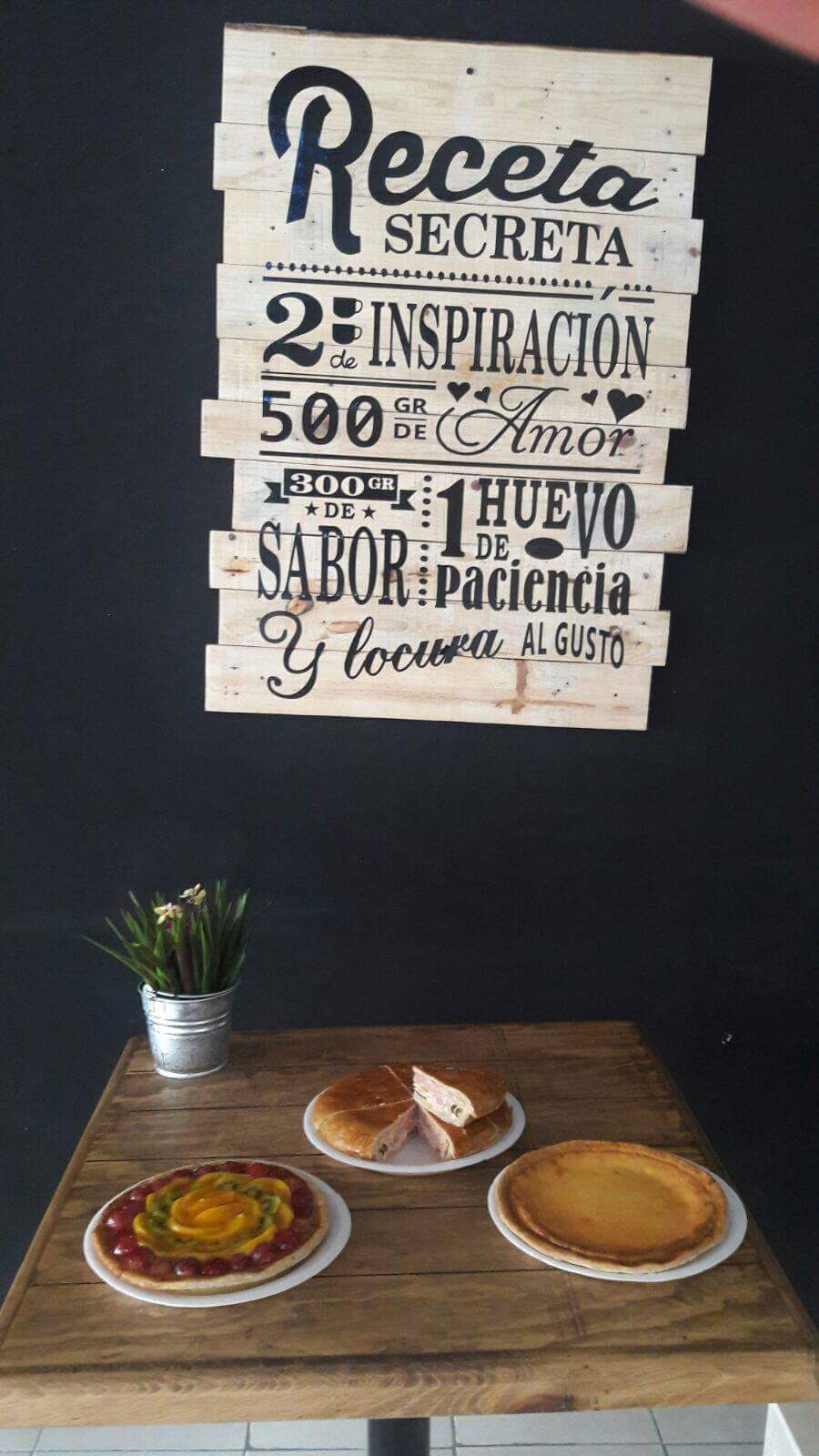 La Paz Gourmet image 10