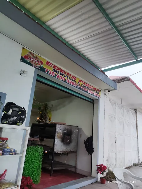 EDDIS PIZZA image 5