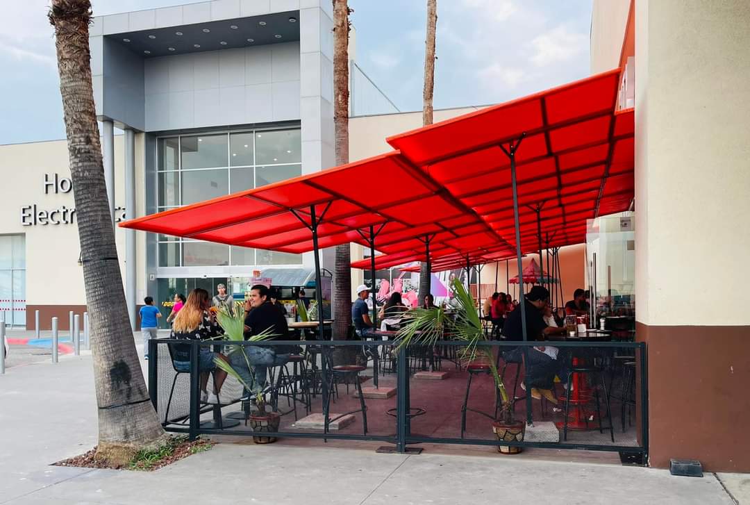 Wings City Plaza Atrios Cuautla image 8