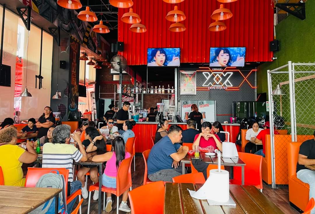 Wings City Plaza Atrios Cuautla image 10