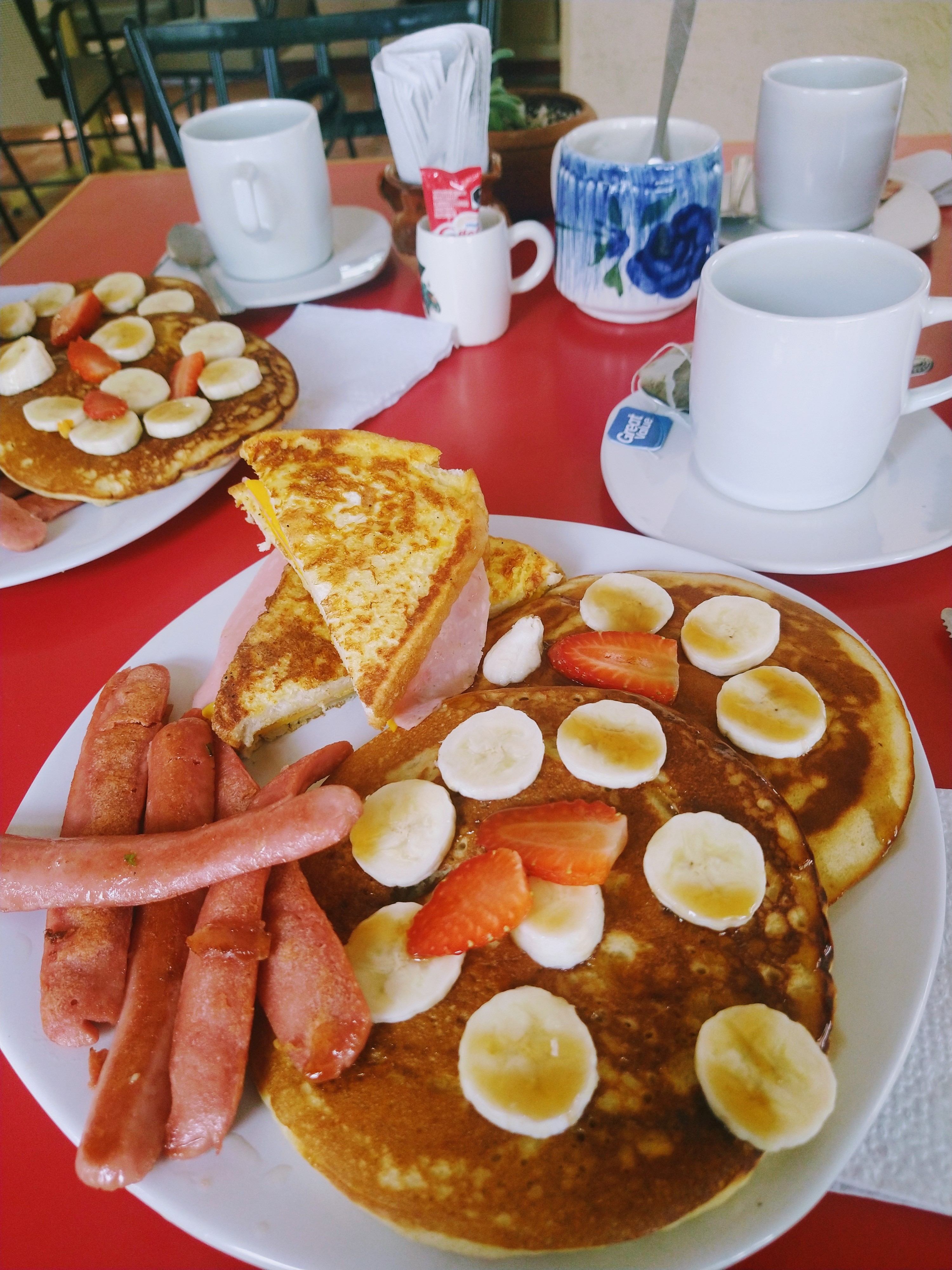 El Mezquite Restaurant image 2