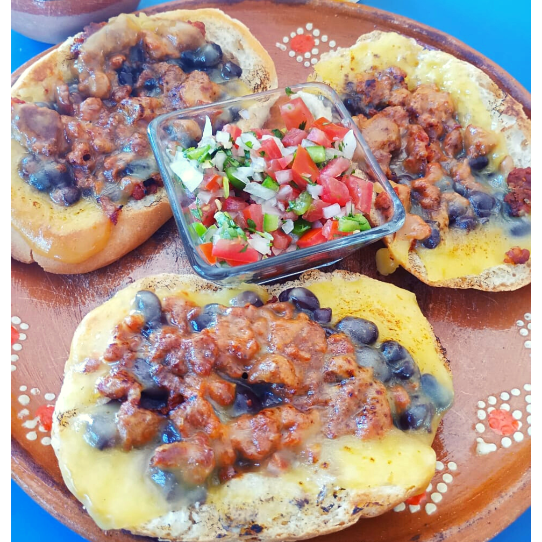 El Mezquite Restaurant image 8