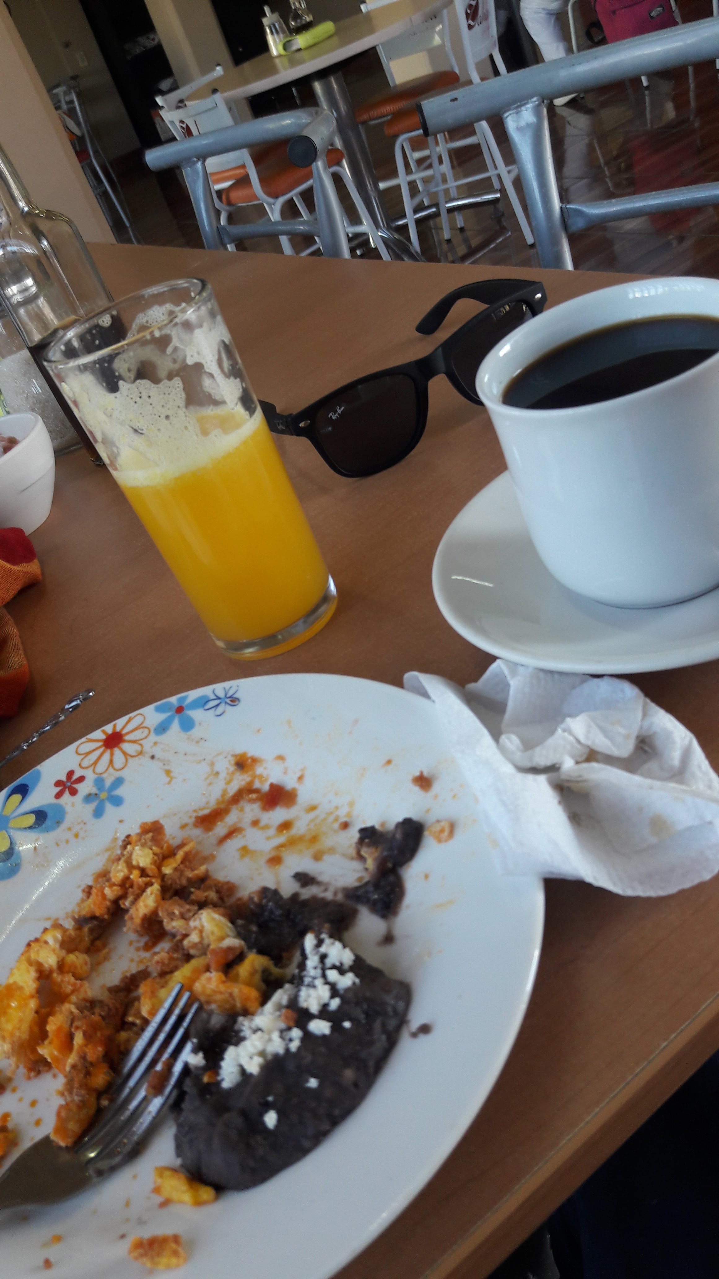 Zahara Cafe-Restaurant image 6