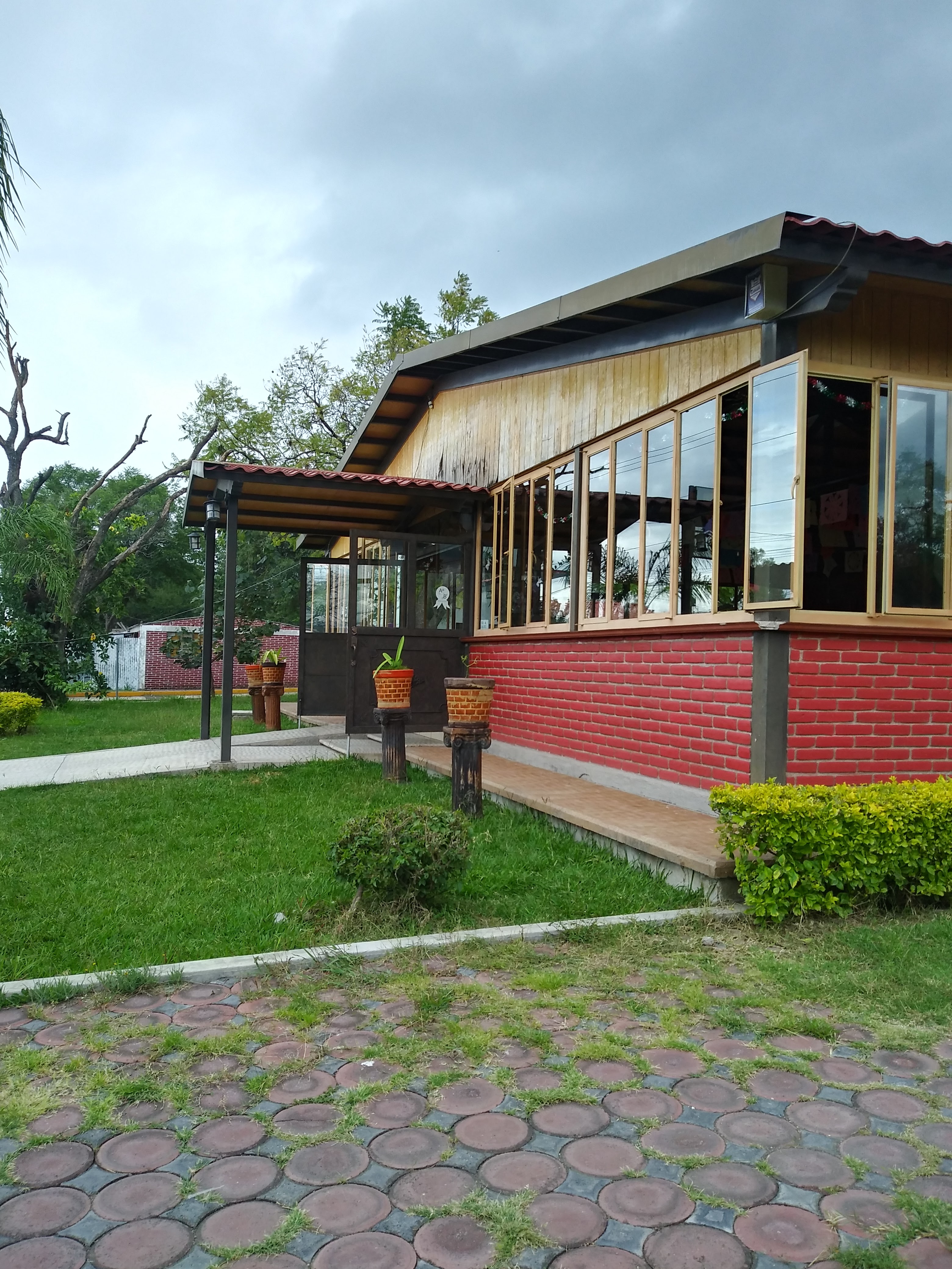 La Barca Restaurant image 7