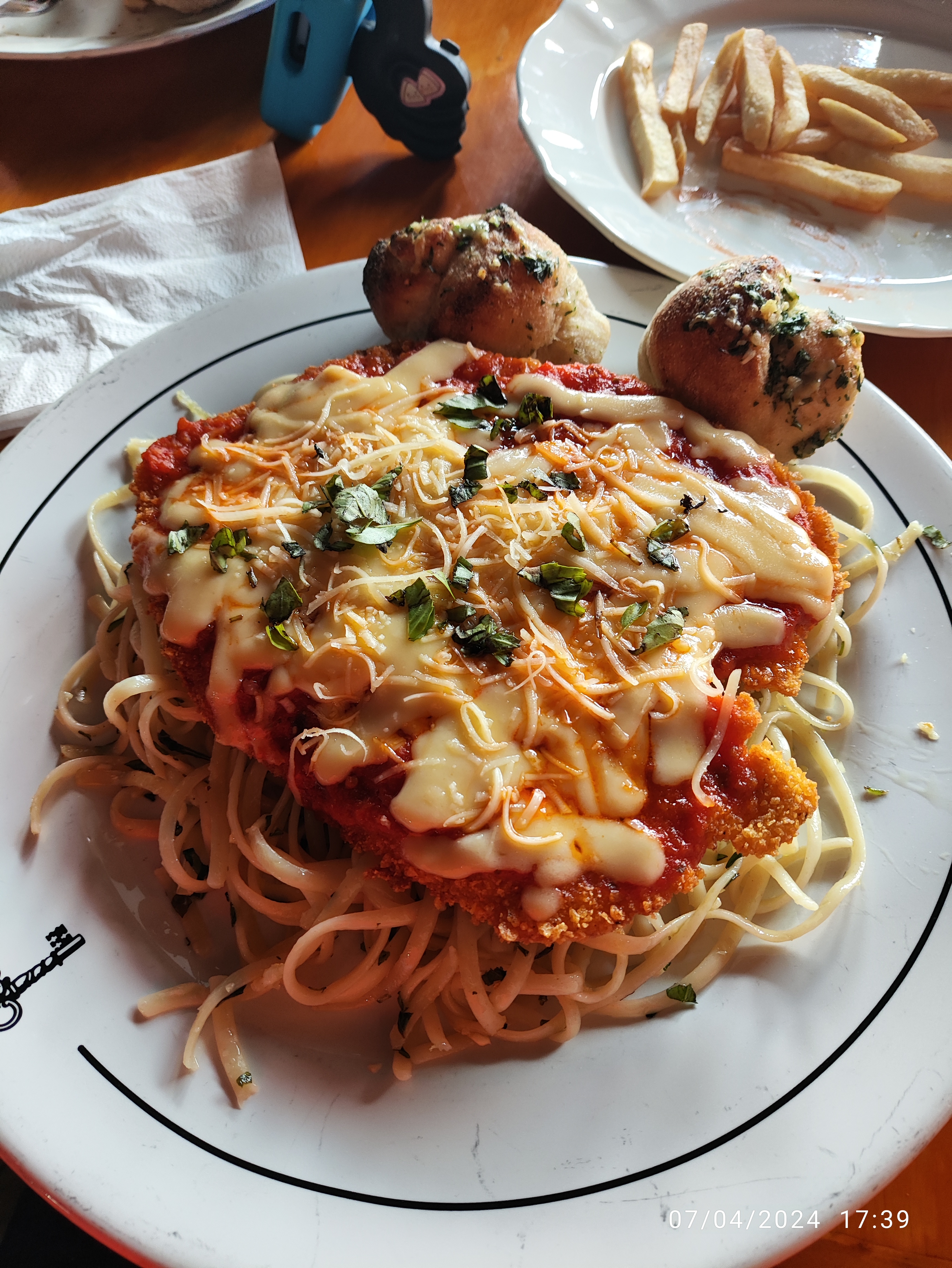 "VENERDI" RESTAURANTE BAR Y PIZZERIA. image 6