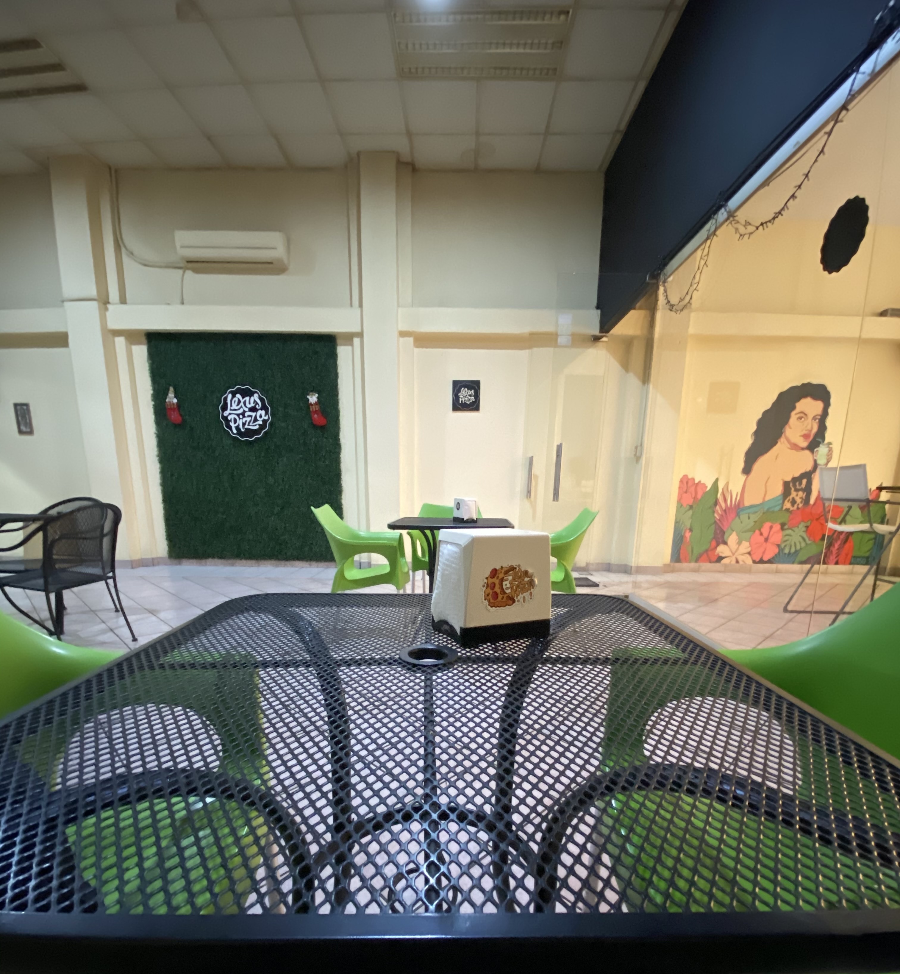 Pizzeria Lexus image 5