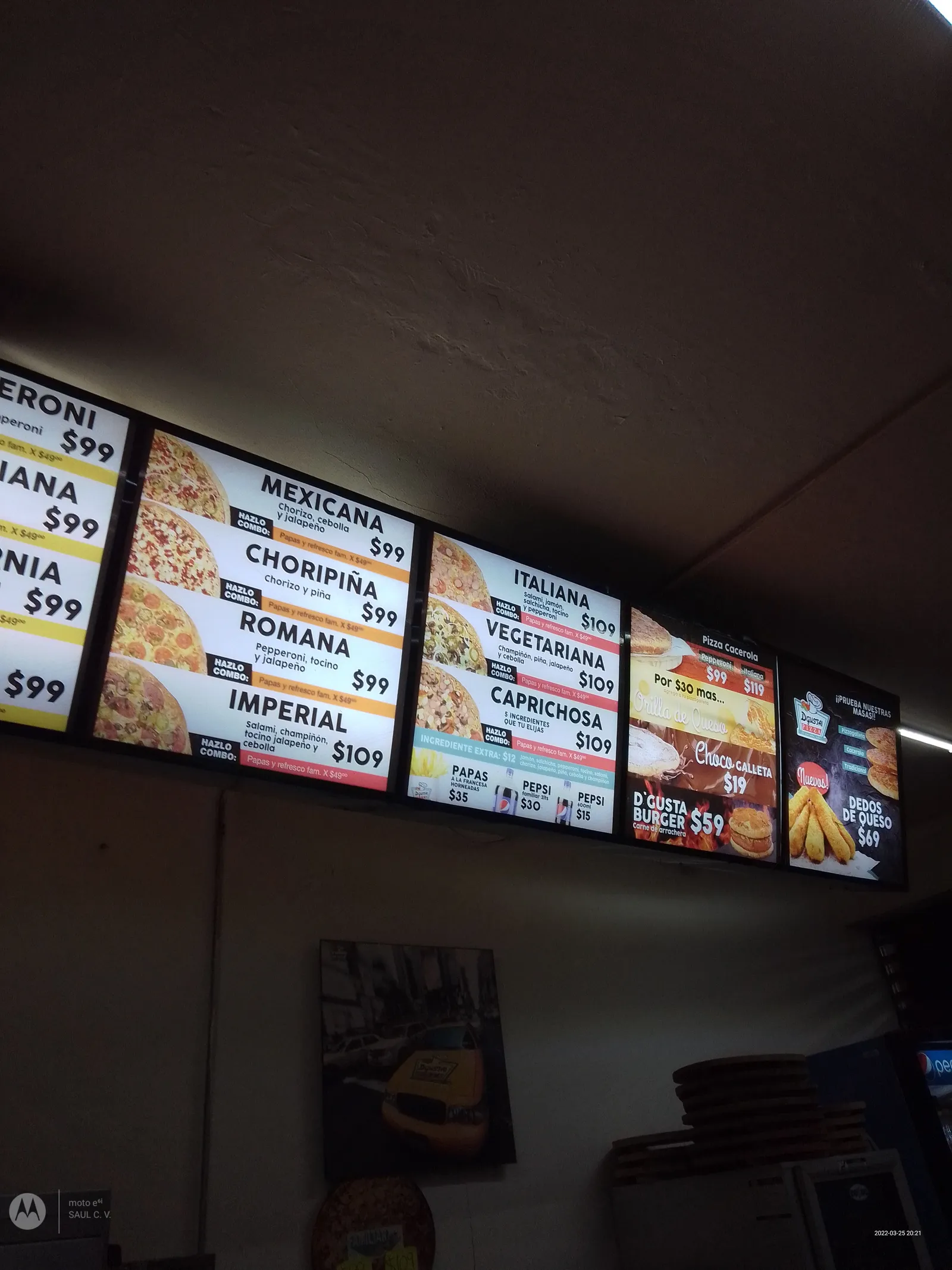 D'Gusta! Pizza image 5