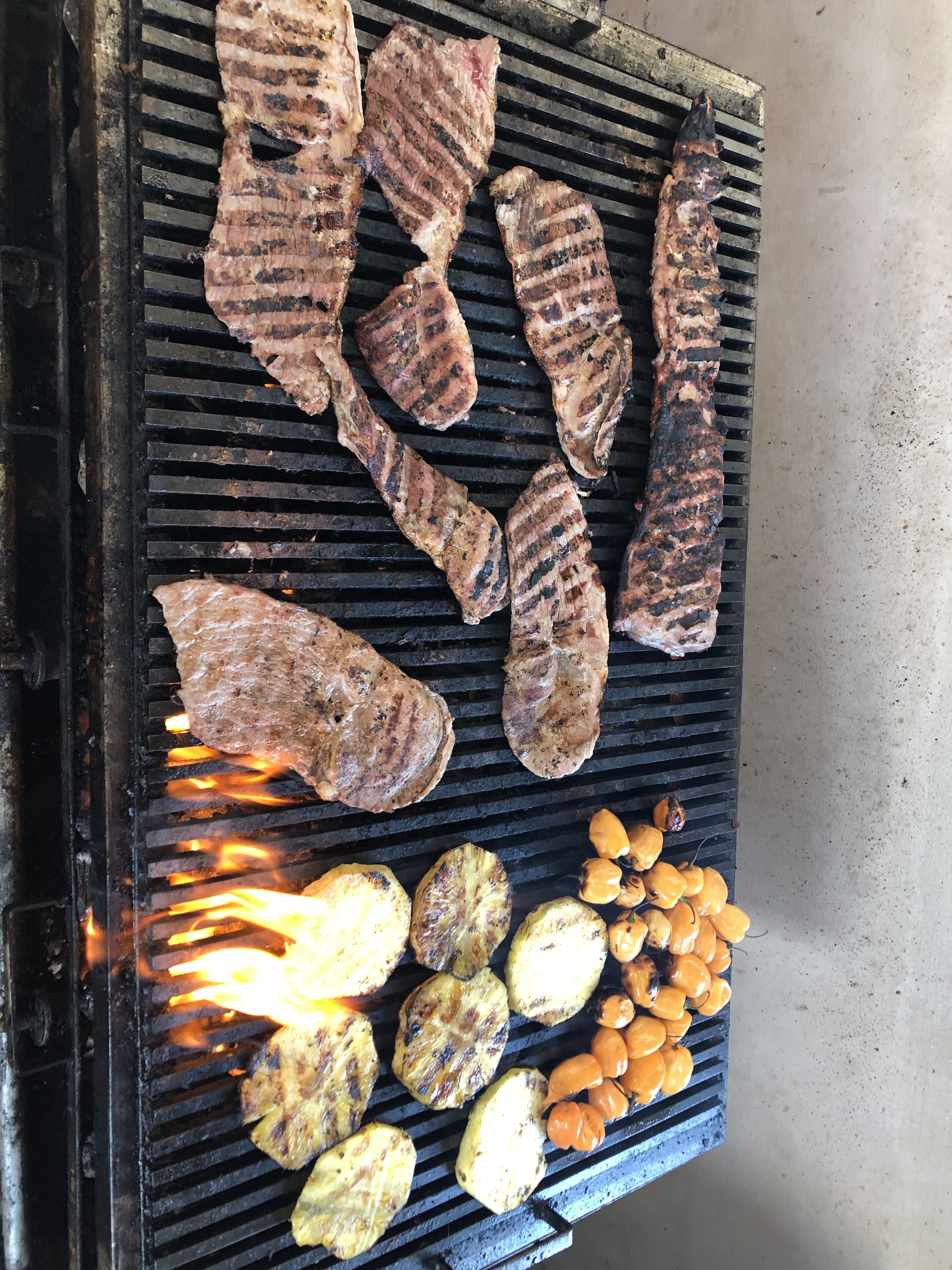 La tentación, tacos de asada y chiles image 9