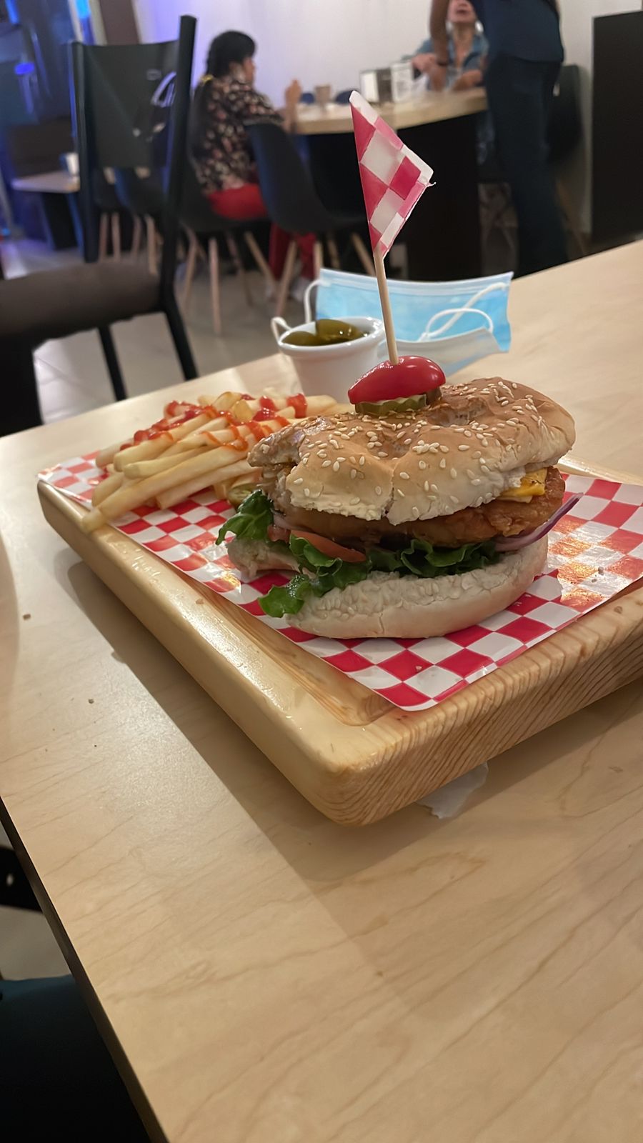Burger17 image 5