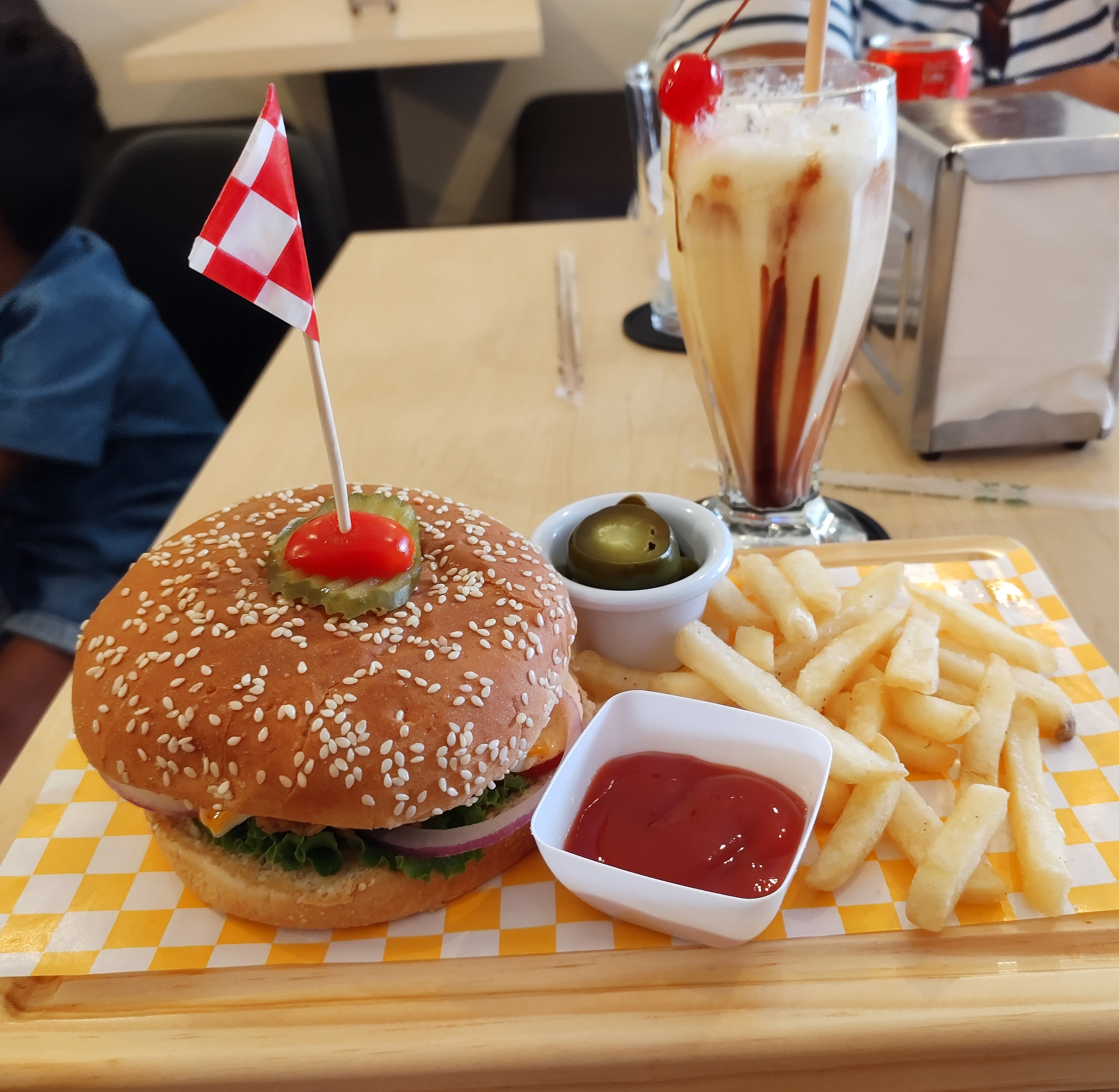 Burger17 image 9