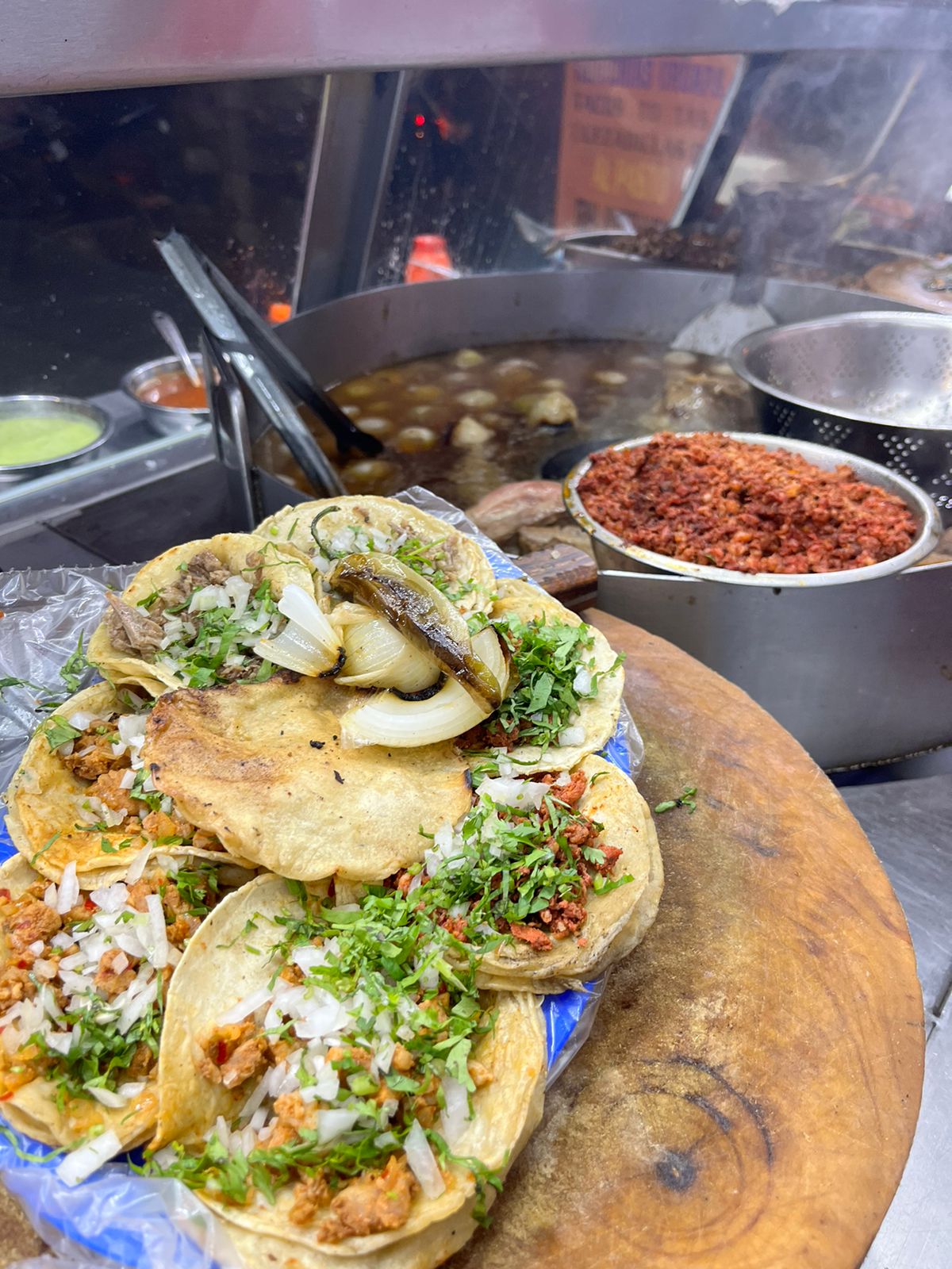 Taquerias Uruapan "El Rapido" image 5