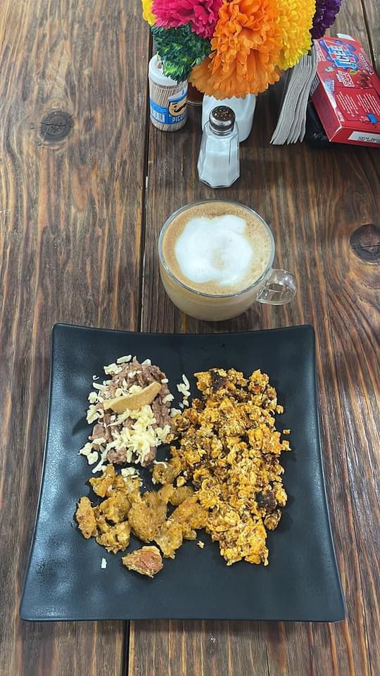 El sazón de Lupita image 3