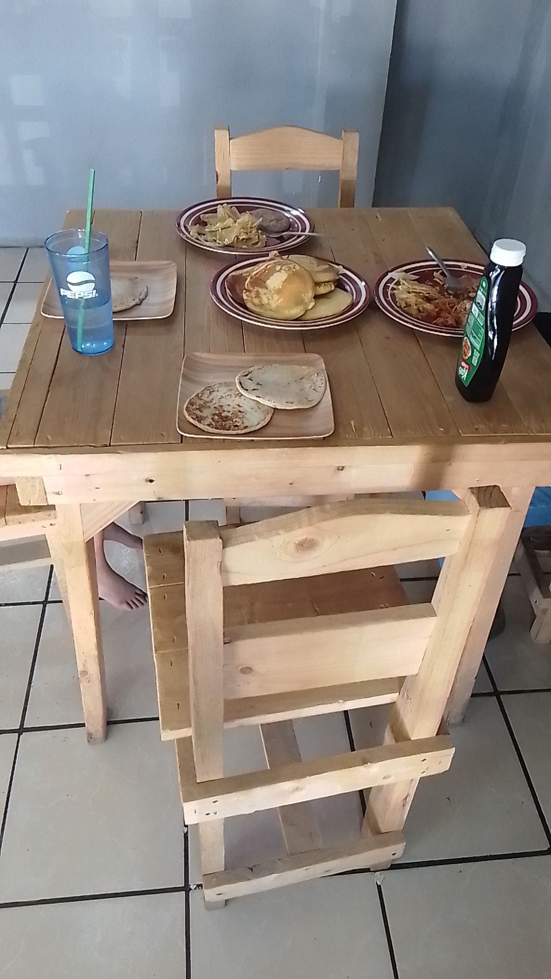 Burger house image 3