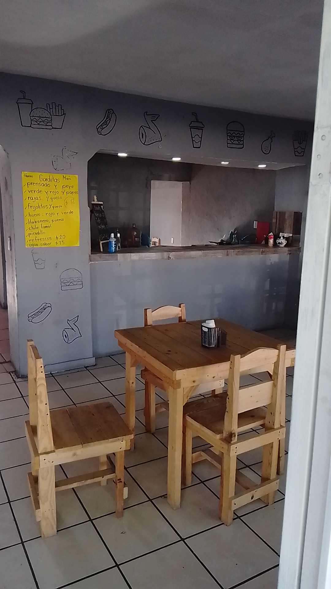 Burger house image 10