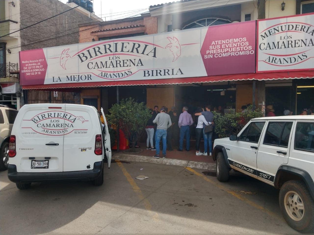 Birrieria Los Camarena image 1