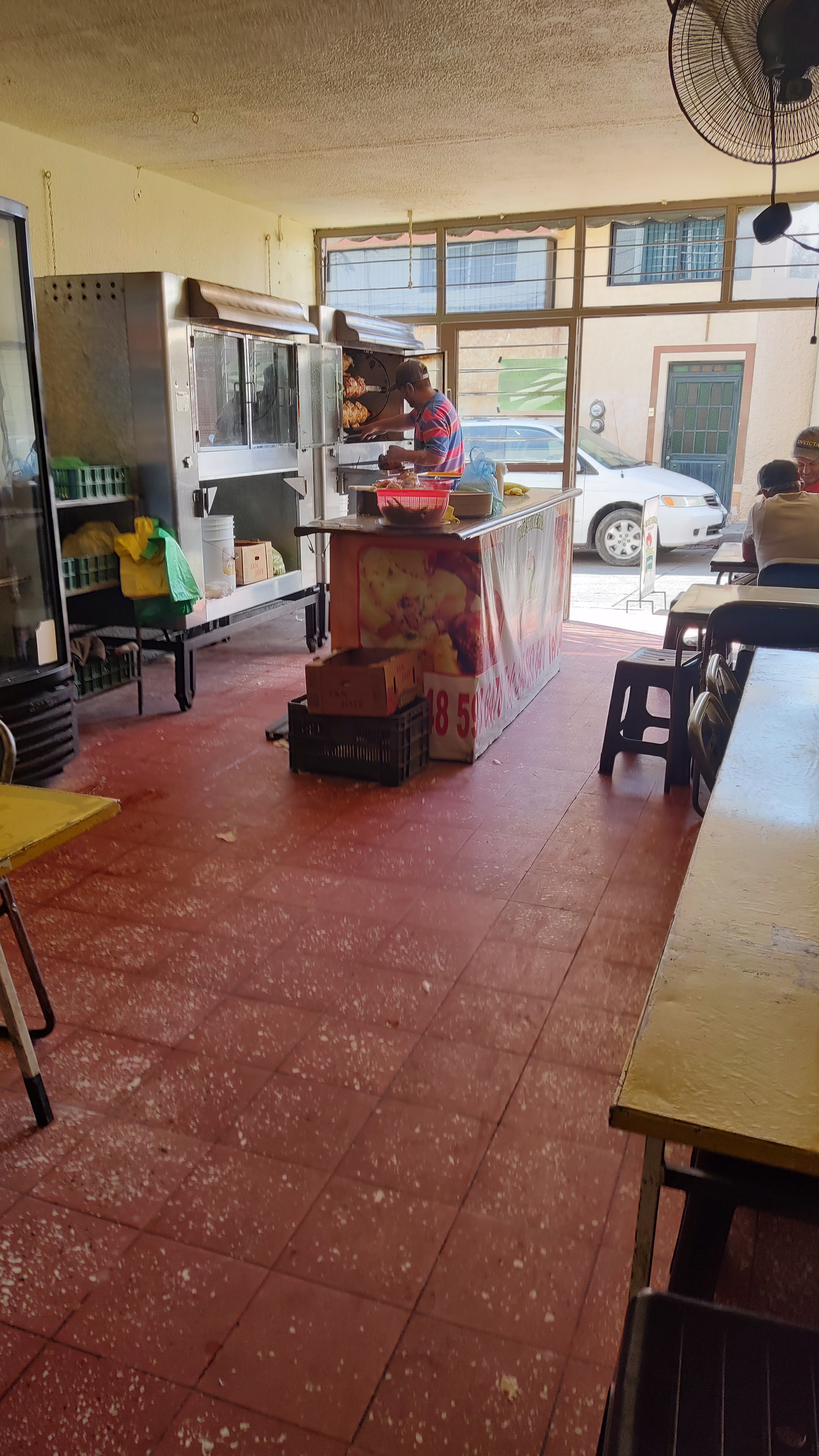 ROSTICERIA LA PROVIDENCIA DE MARTIN image 3