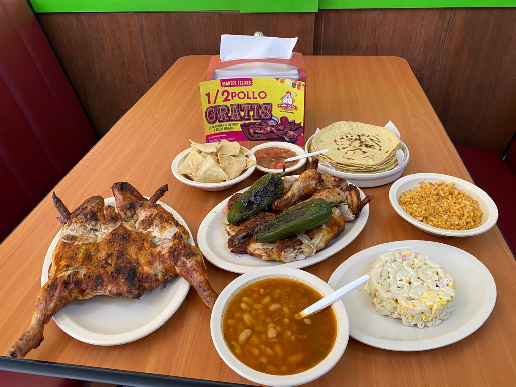 Pollo Feliz Arandas image 2