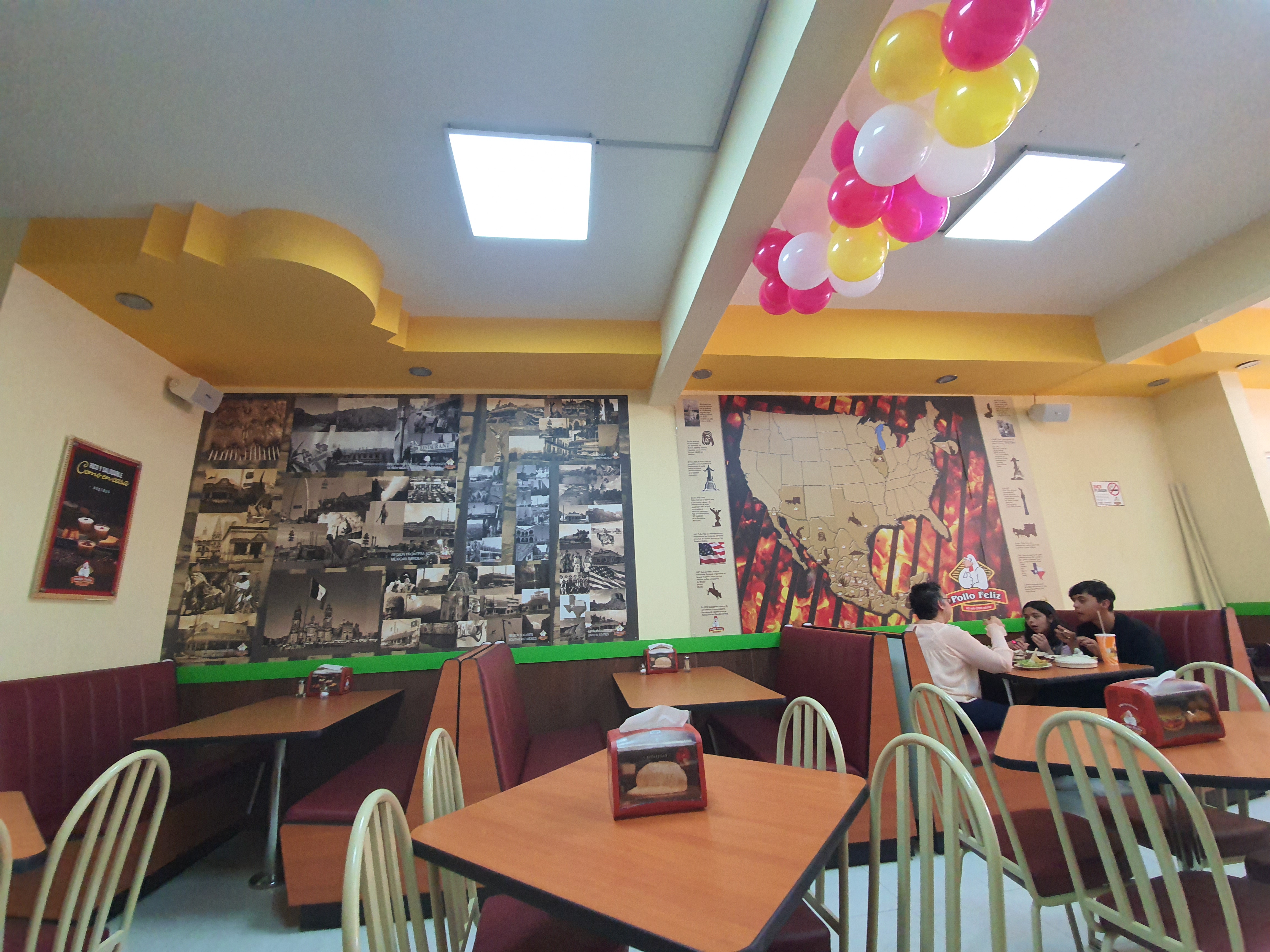 Pollo Feliz Arandas image 3