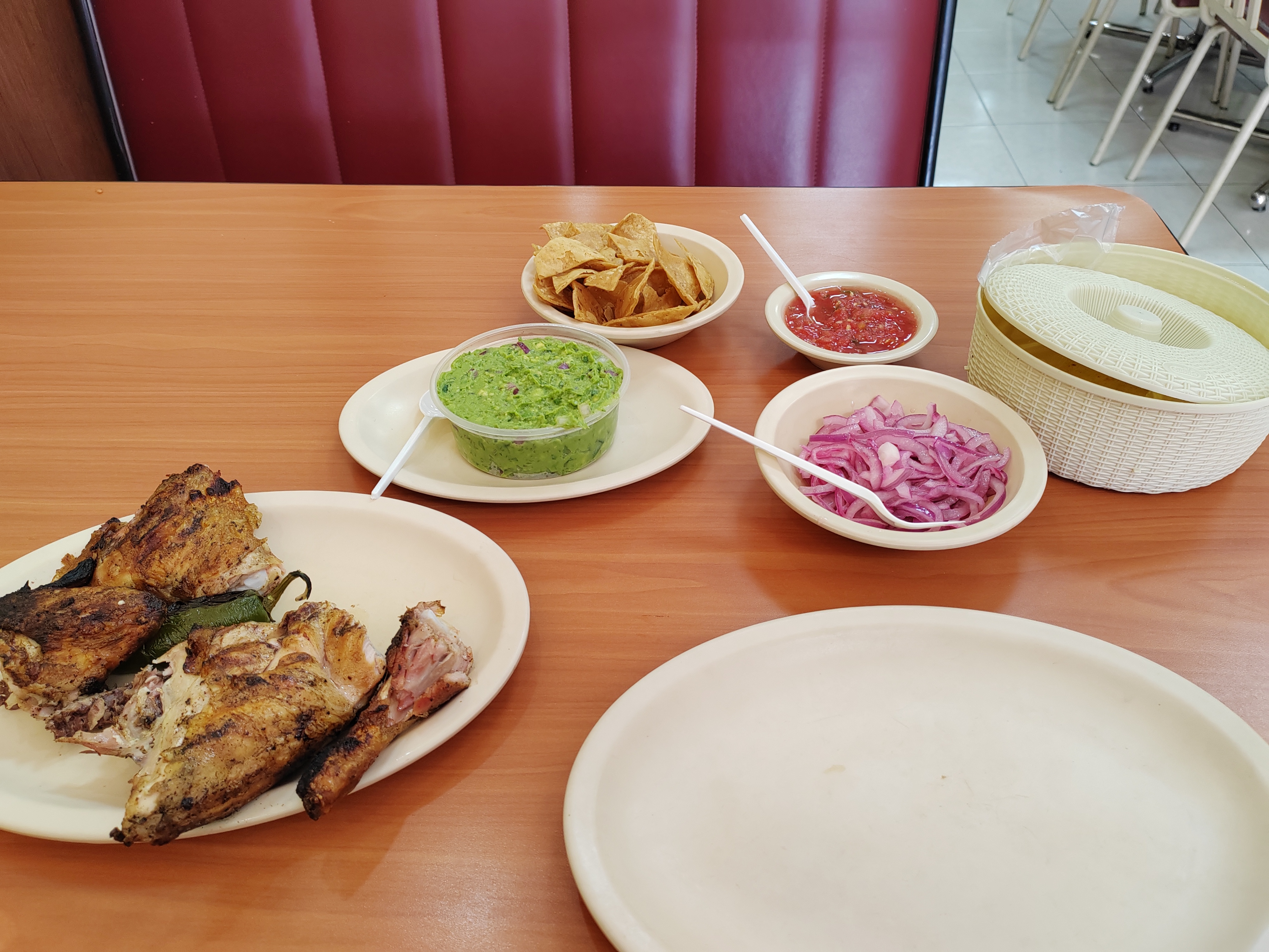 Pollo Feliz Arandas image 5