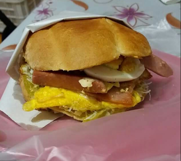 El Hidalguense "Antojitos Mexicanos" image 3