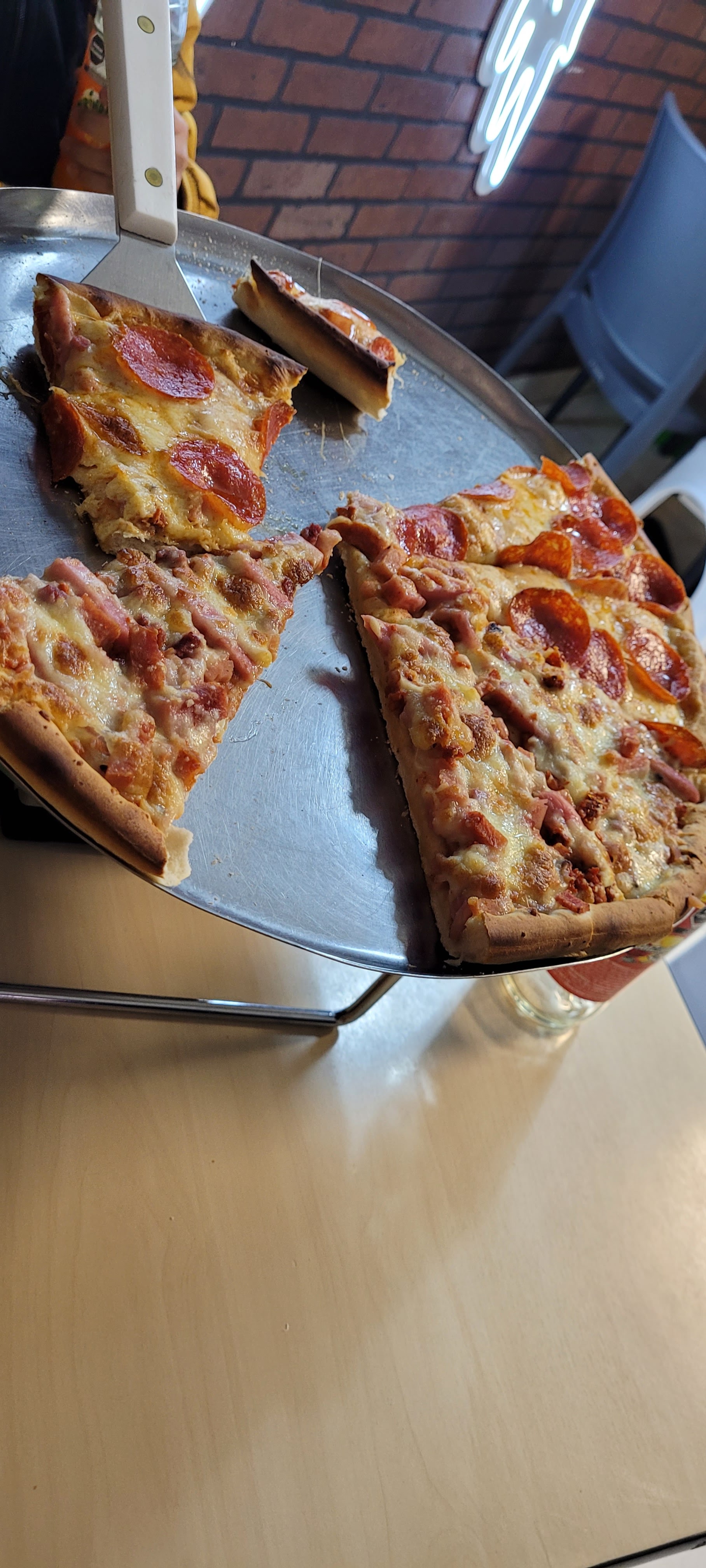 Pizzas Angelotti image 3