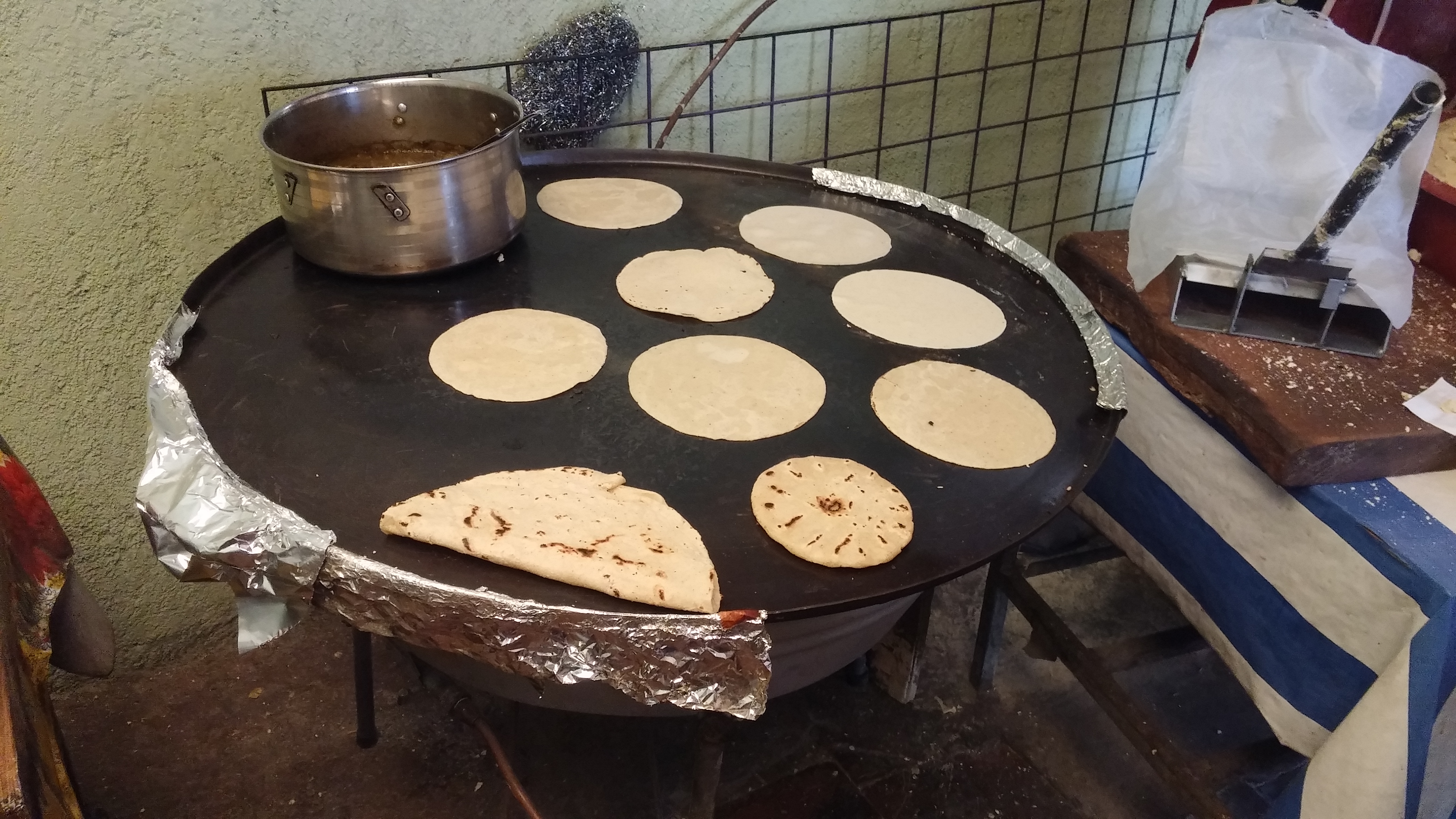 TORTILLAS Y FONDA "CHABE" image 3