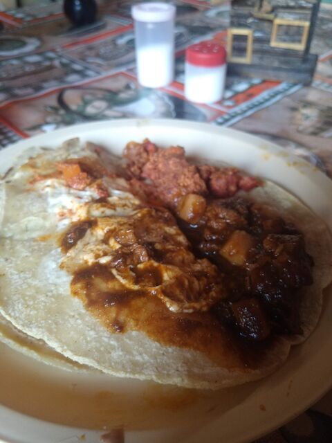 TORTILLAS Y FONDA "CHABE" image 5