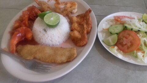 El Pescador image 2