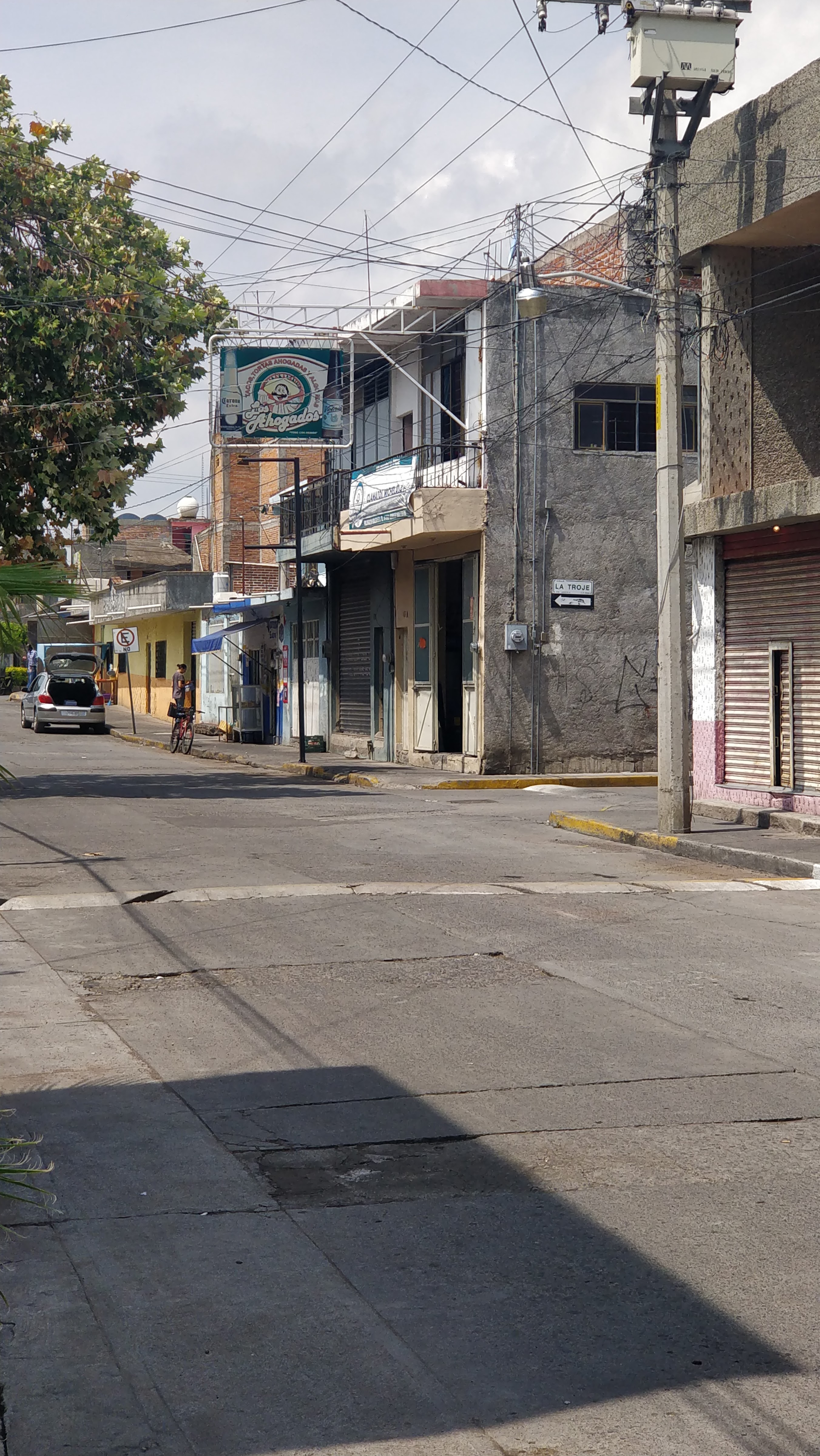 Los Ahogados image 2