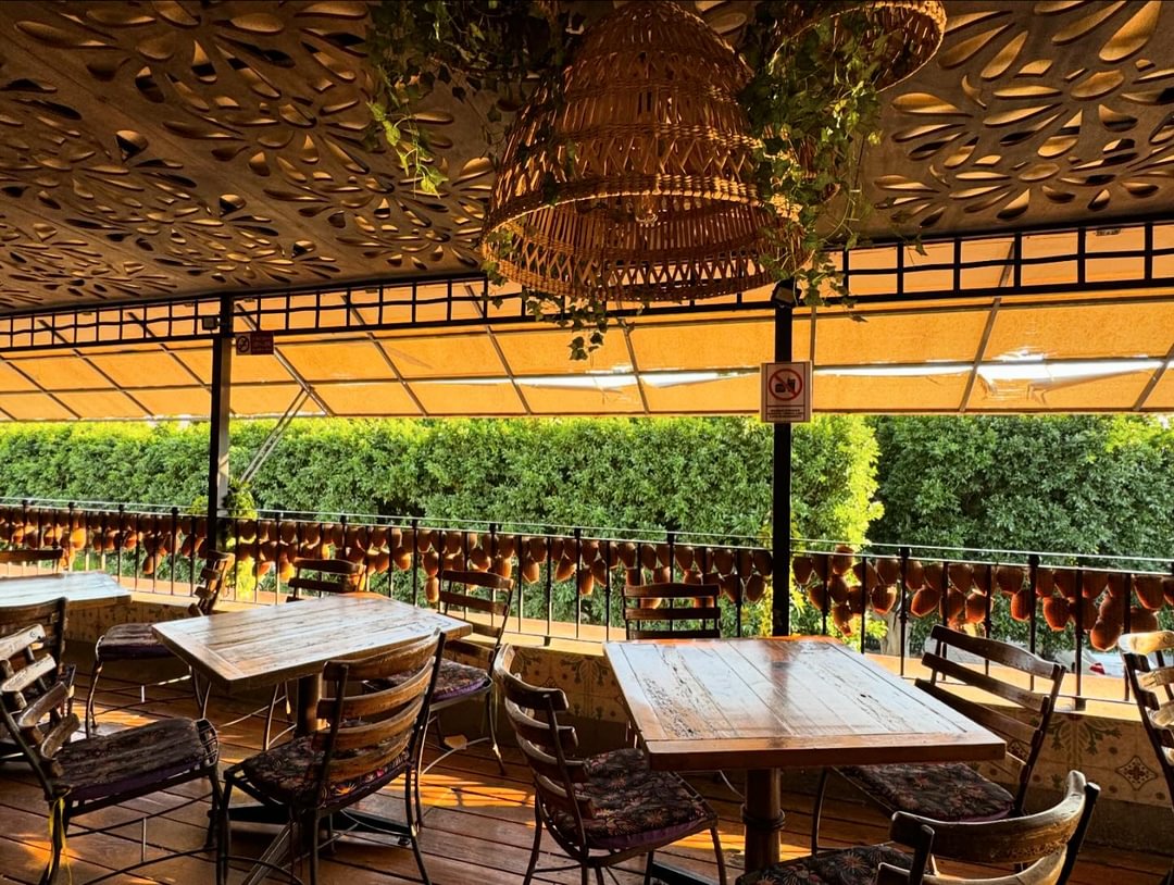 Antojitos Mexicanos Lucy image 3