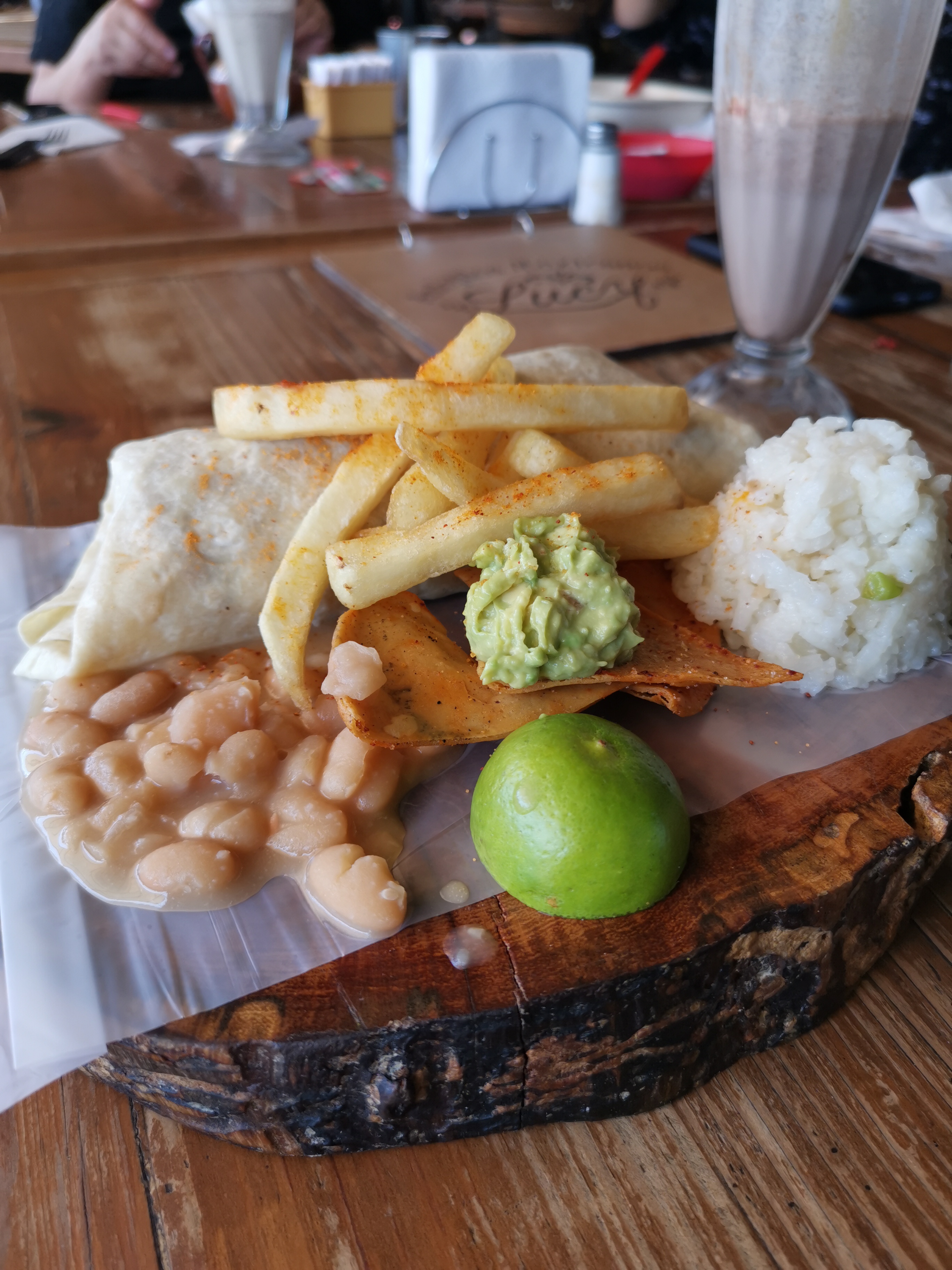 Antojitos Mexicanos Lucy image 4